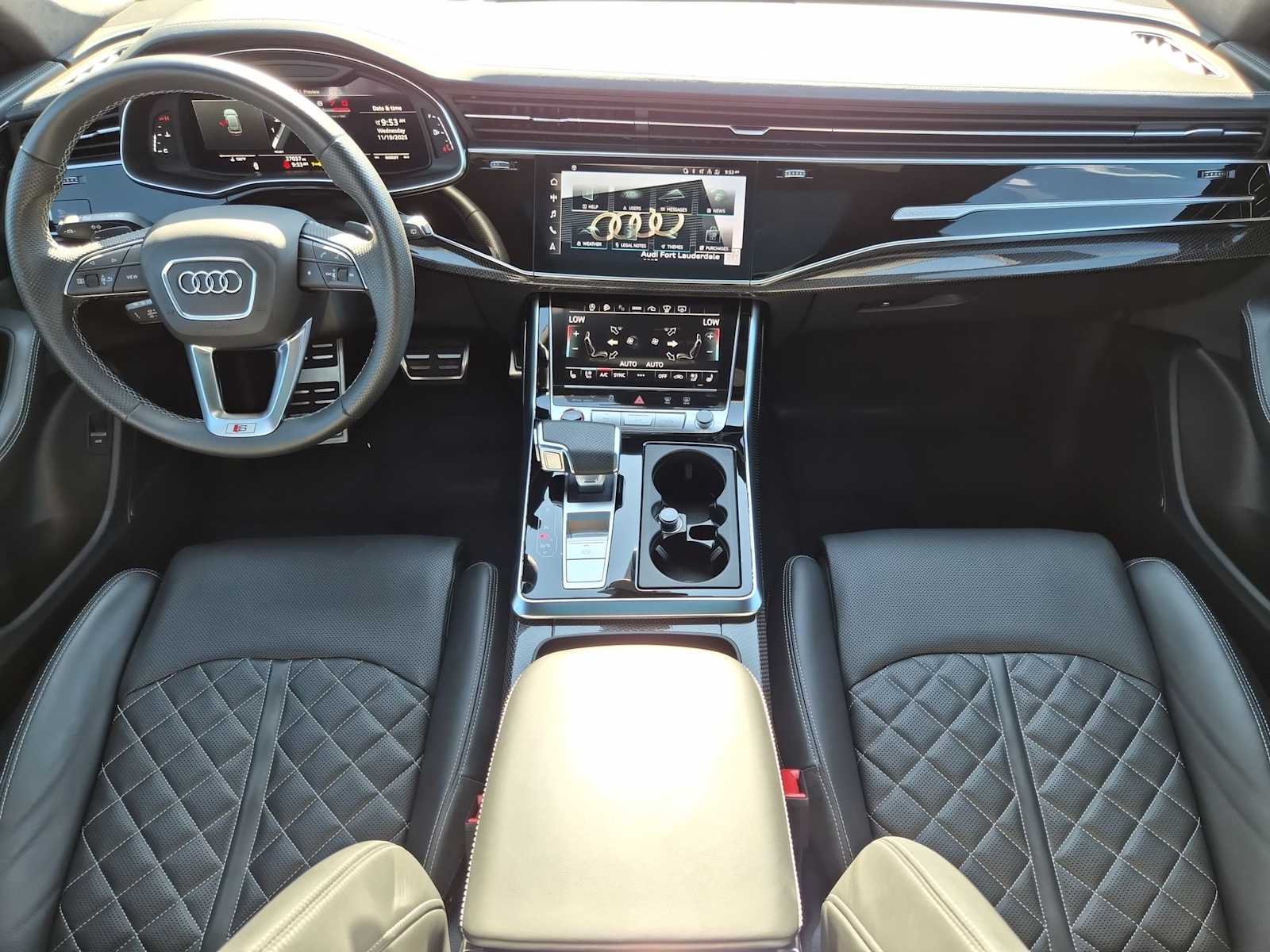 Thumbnail: 2023 Audi SQ8 - 14