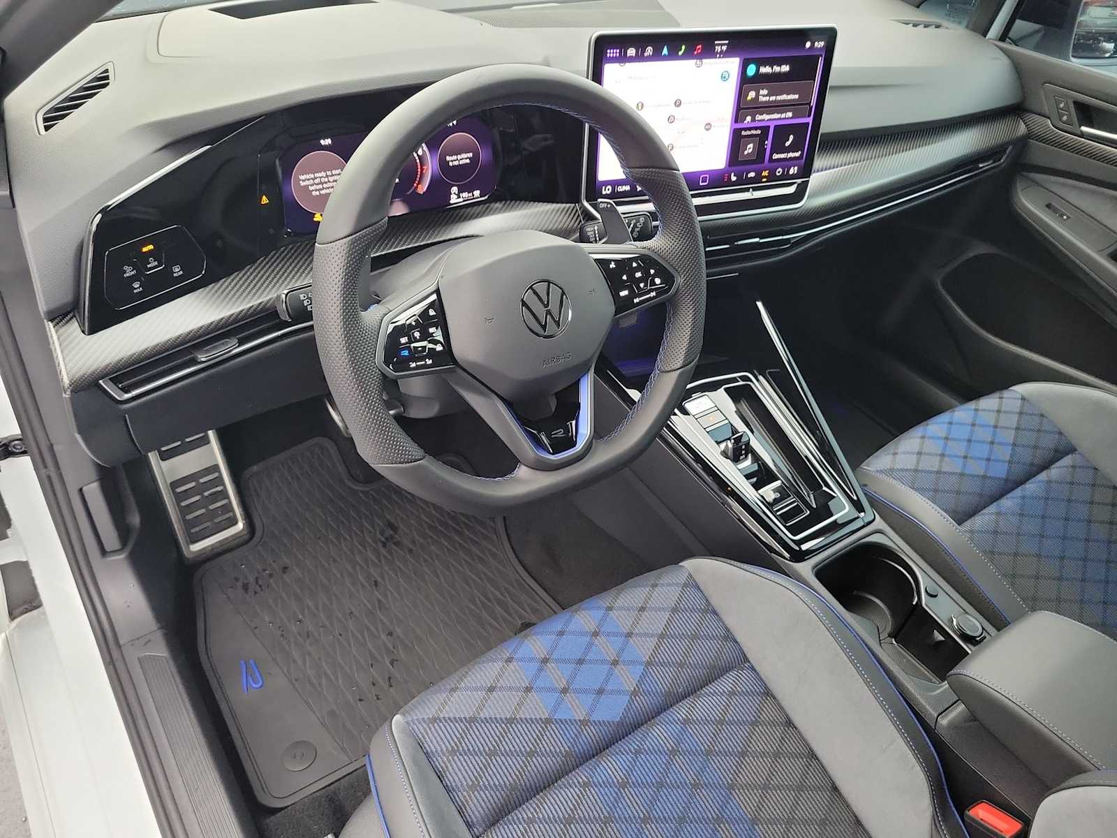 Thumbnail: 2025 Volkswagen Golf - 2