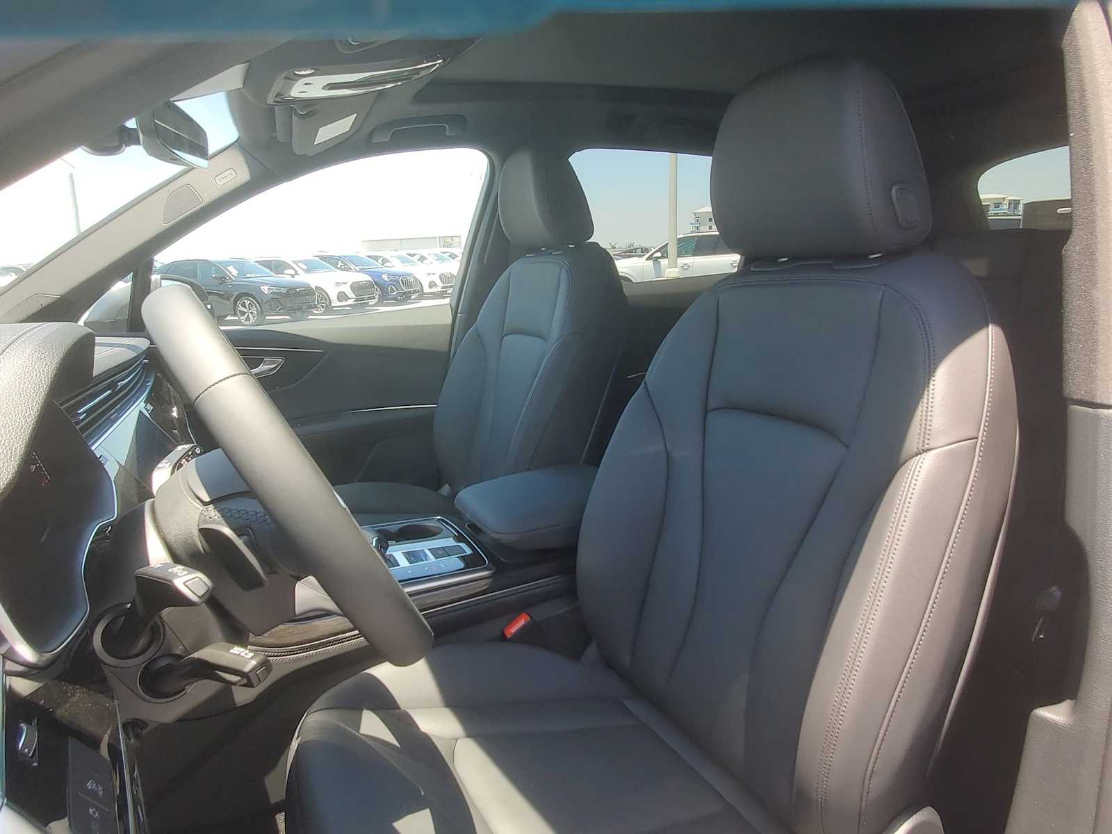 Thumbnail: 2023 Audi Q7 - 15