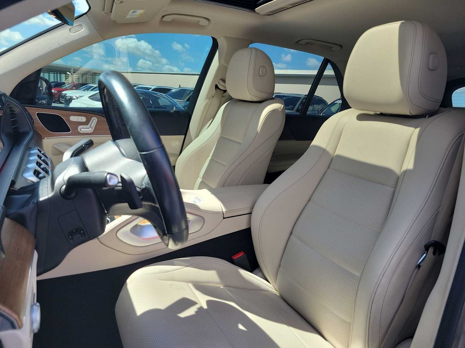 Thumbnail: 2022 Mercedes-Benz GLE - 14