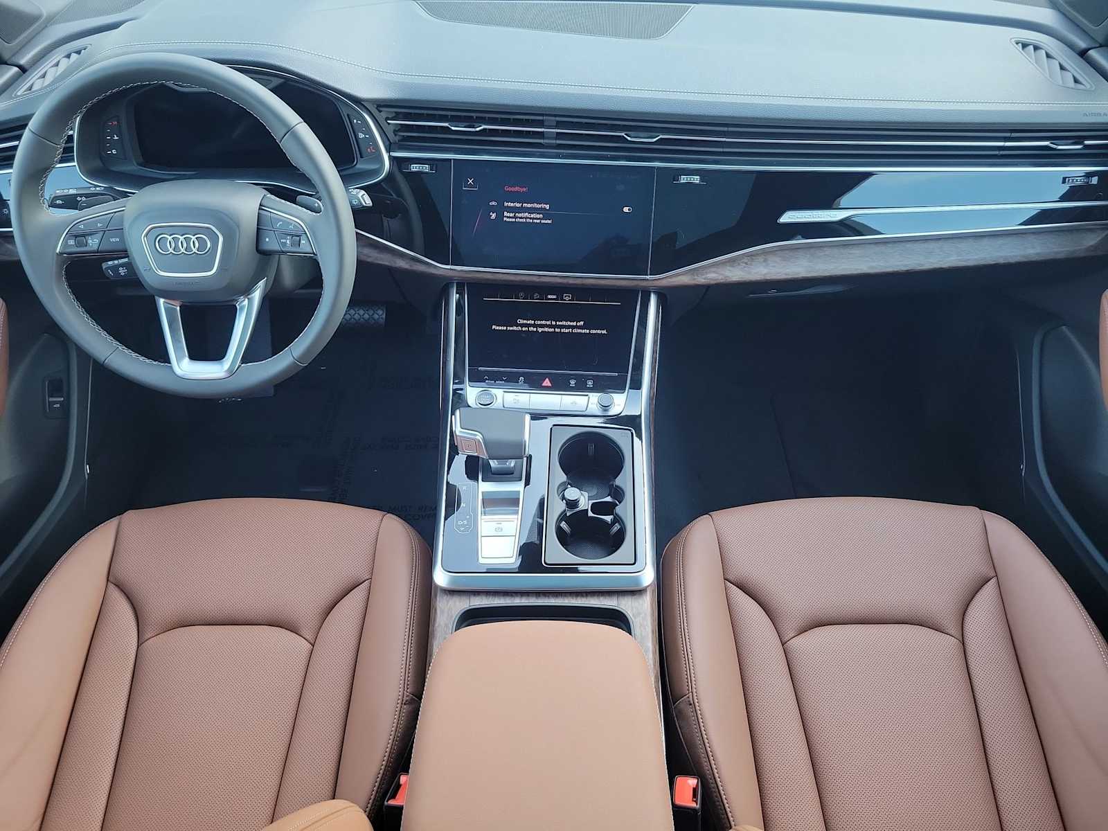 Thumbnail: 2026 Audi Q7 - 14