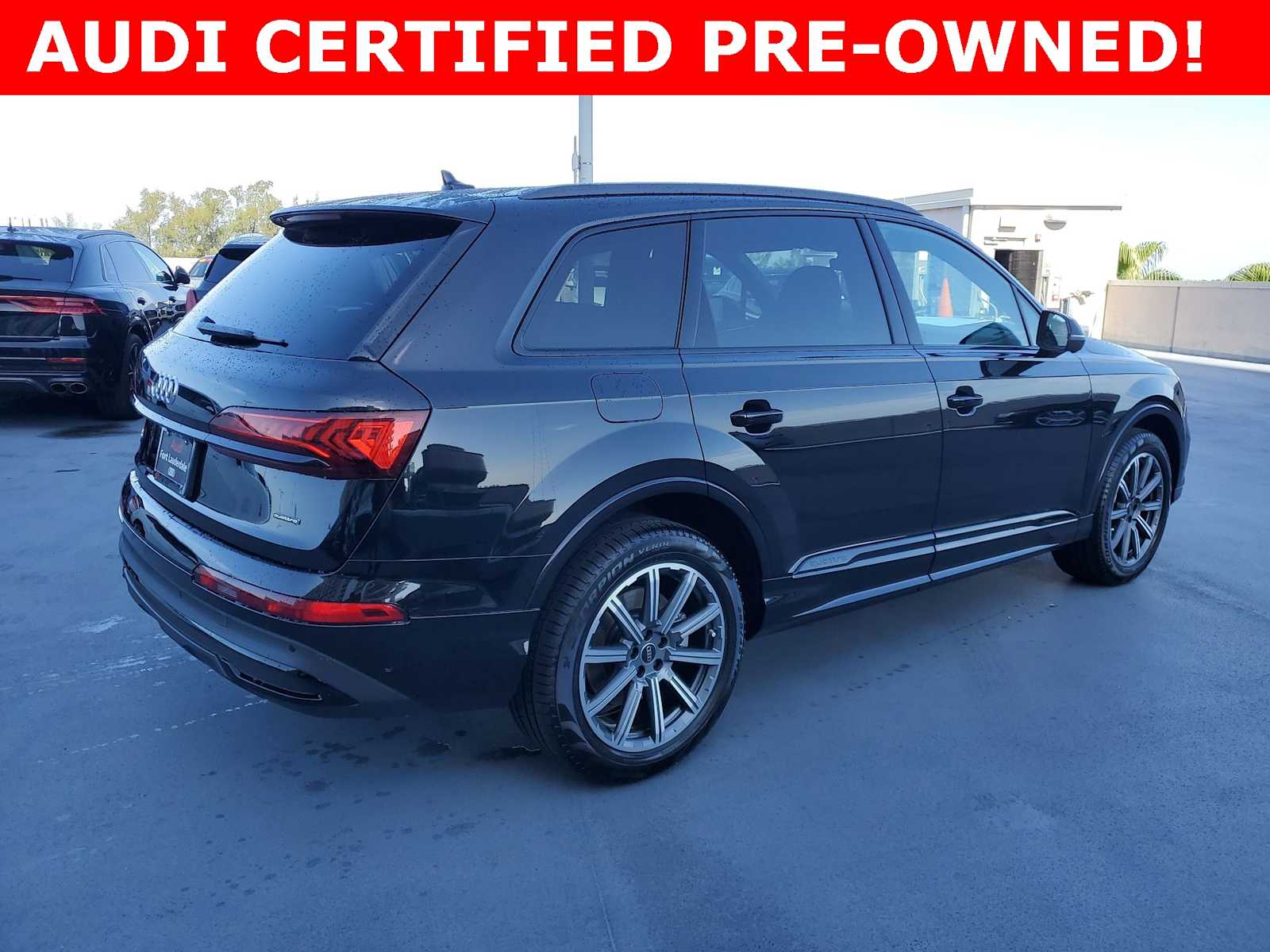 Thumbnail: 2023 Audi Q7 - 6