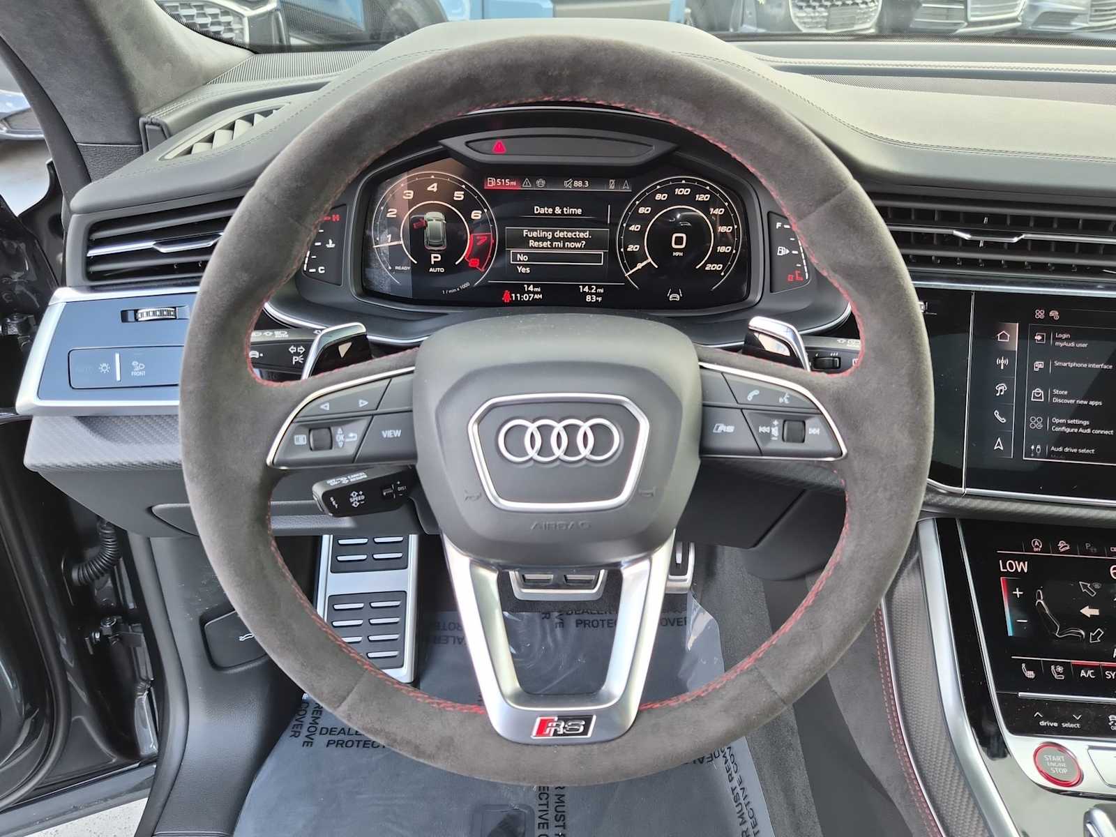 Thumbnail: 2026 Audi RS Q8 - 20