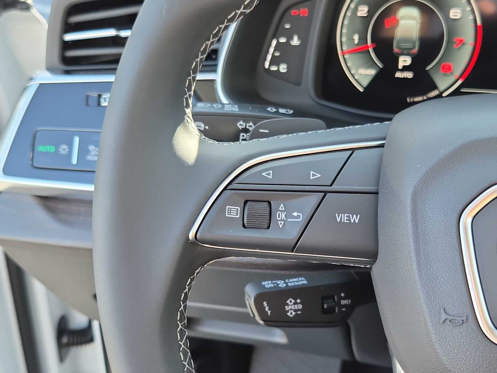 Thumbnail: 2026 Audi Q7 - 21