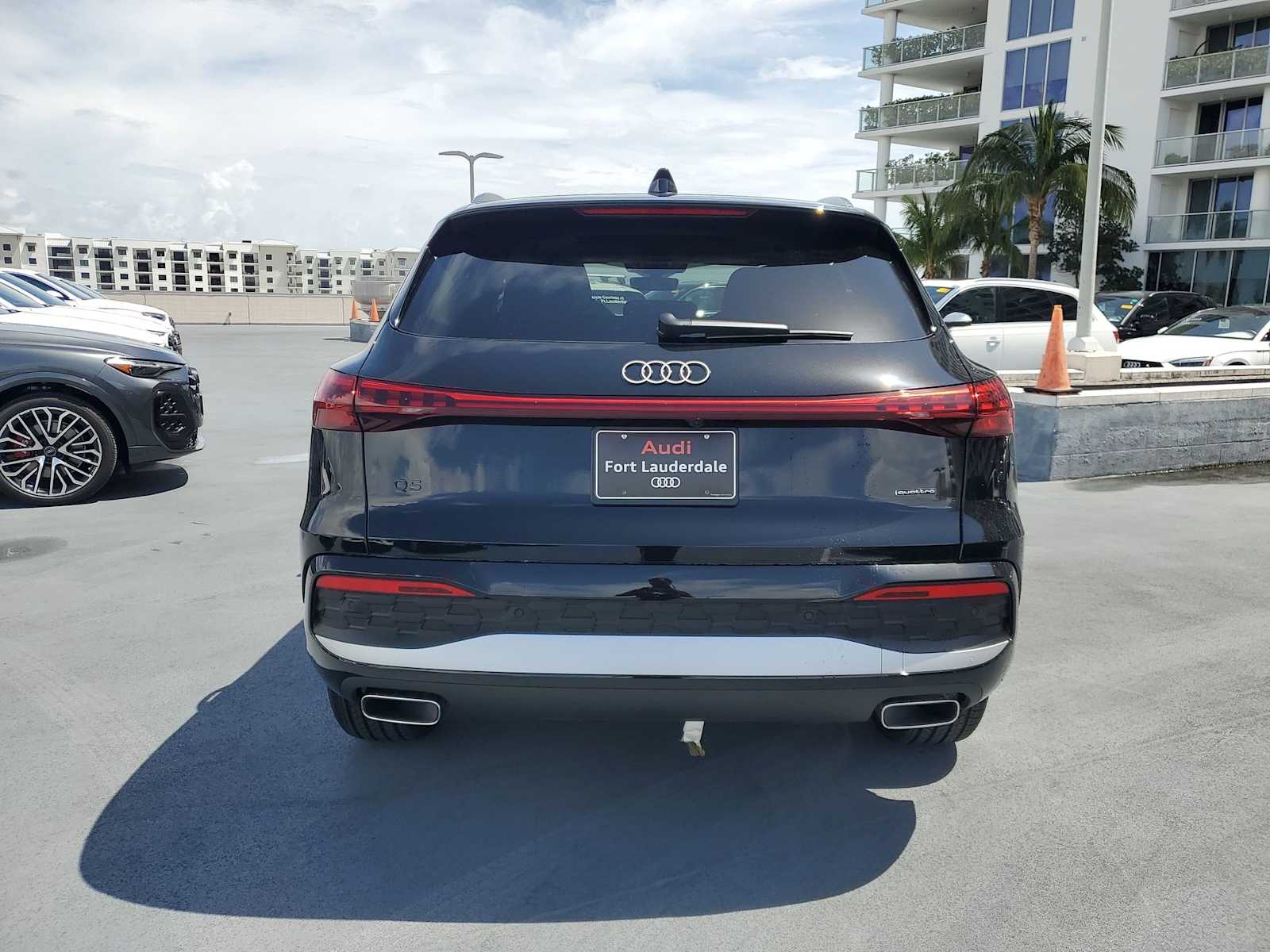 Thumbnail: 2025 Audi Q5 - 5