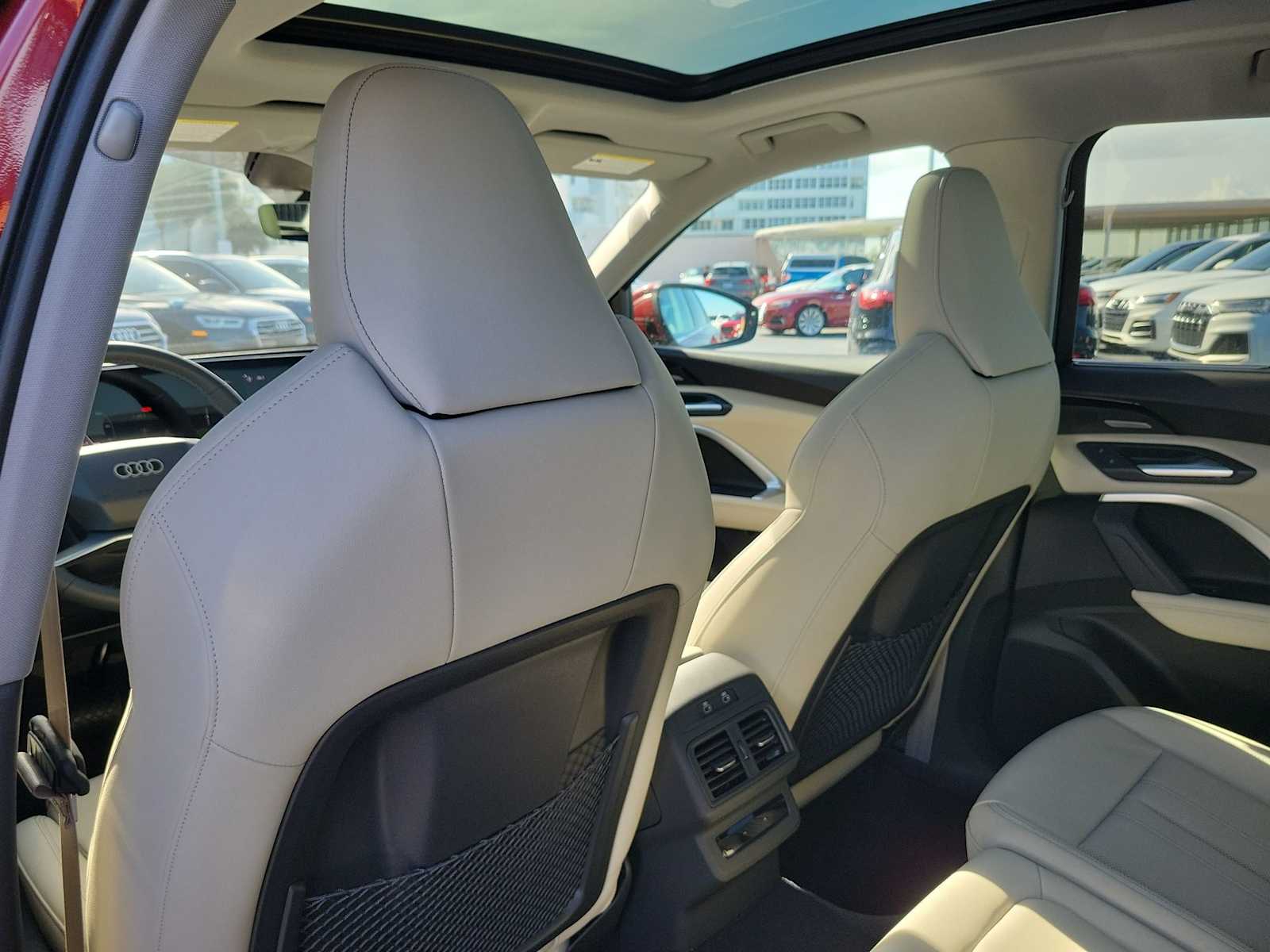 Thumbnail: 2025 Audi Q5 - 17