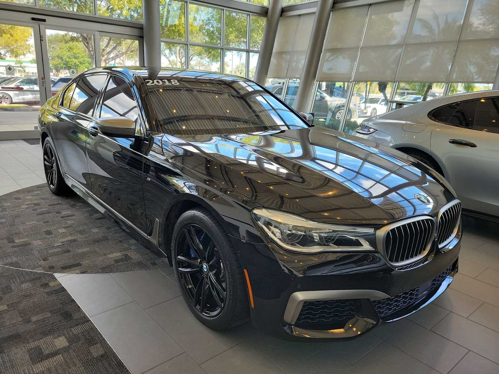 Thumbnail: 2018 BMW 7 Series - 6