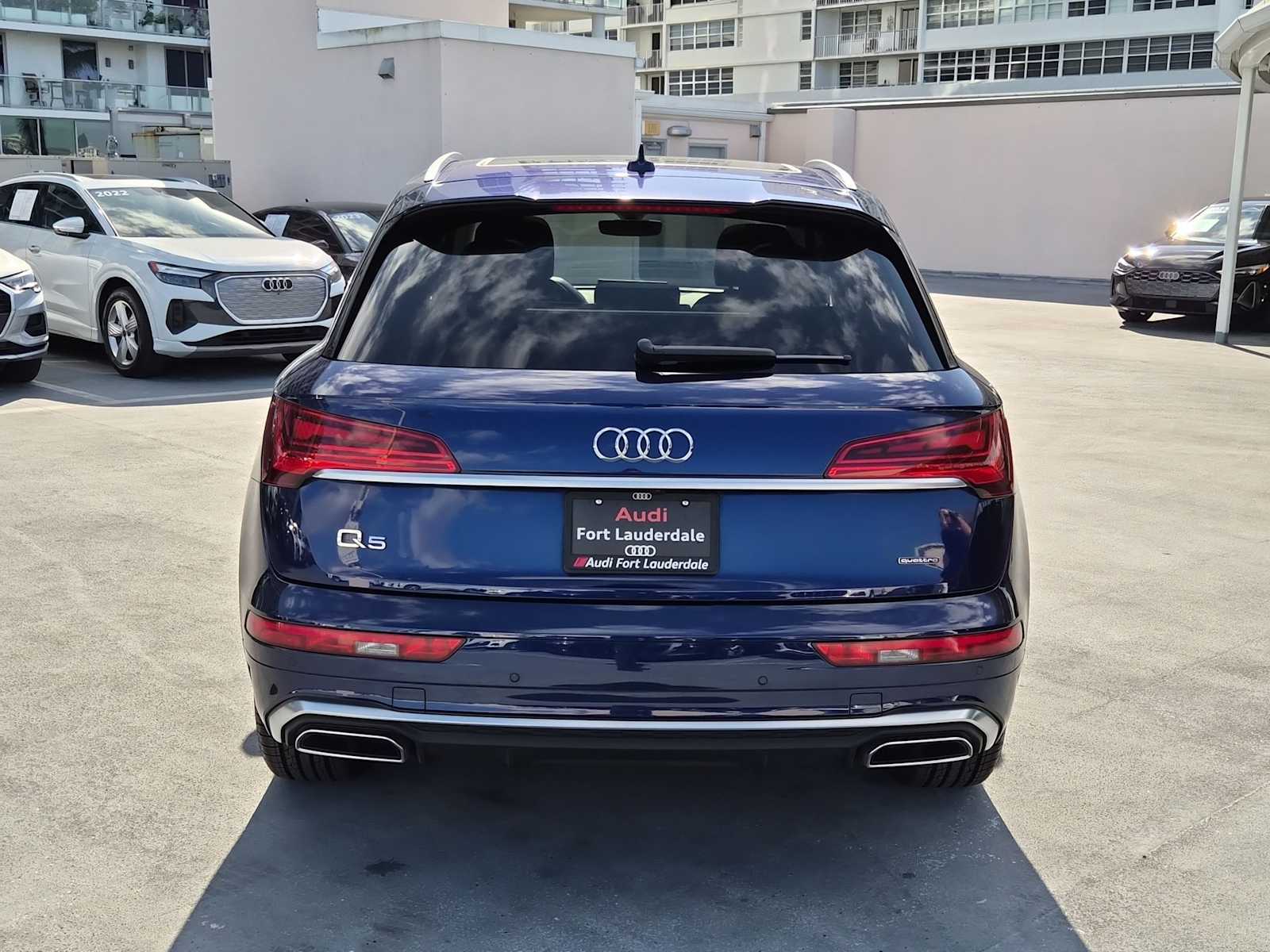 Thumbnail: 2022 Audi Q5 - 5