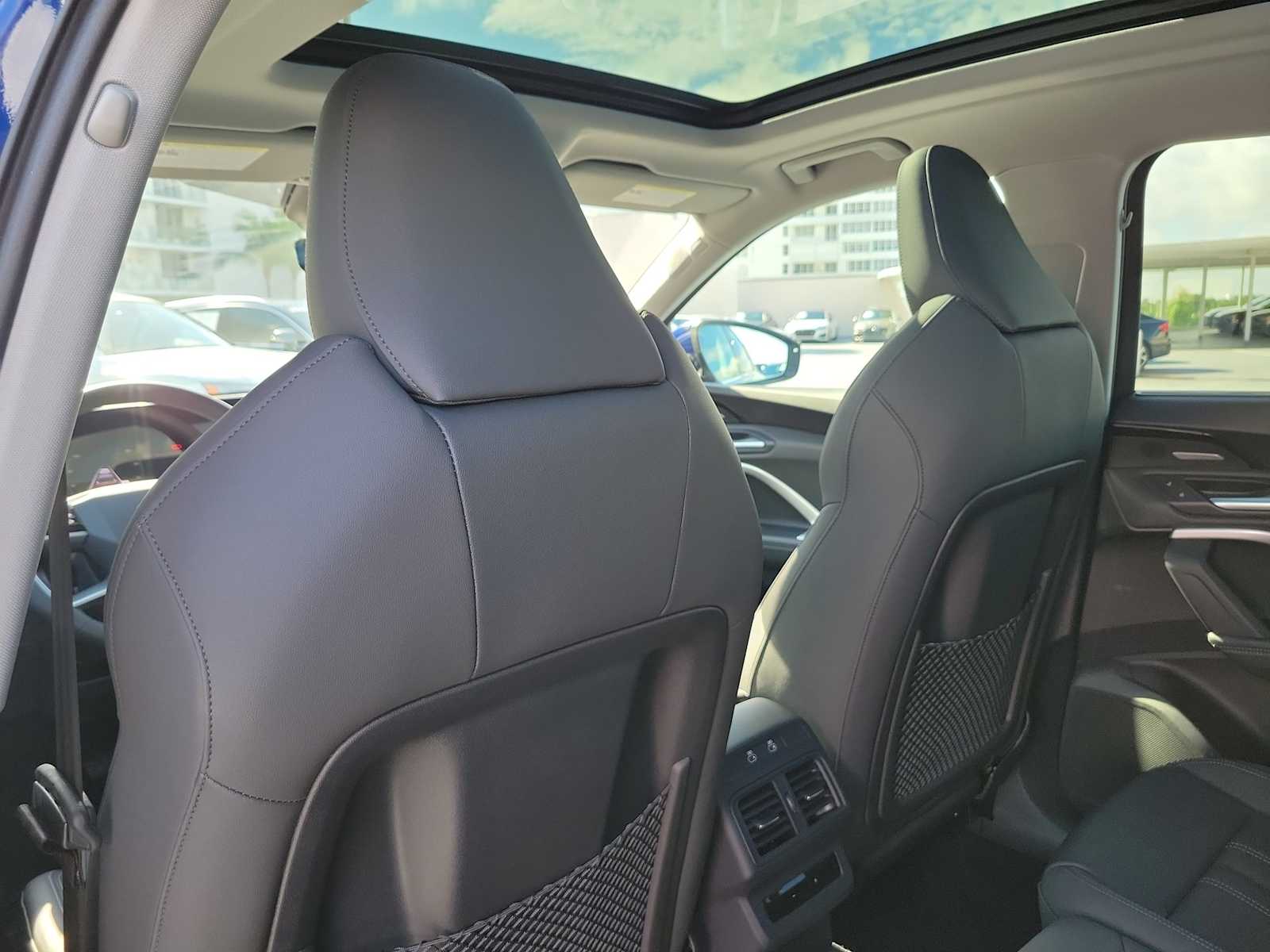 Thumbnail: 2025 Audi Q5 - 17