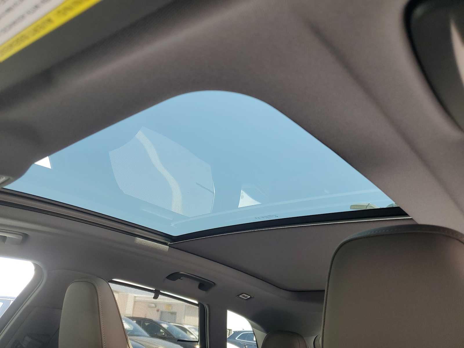 Thumbnail: 2025 Audi Q5 - 15