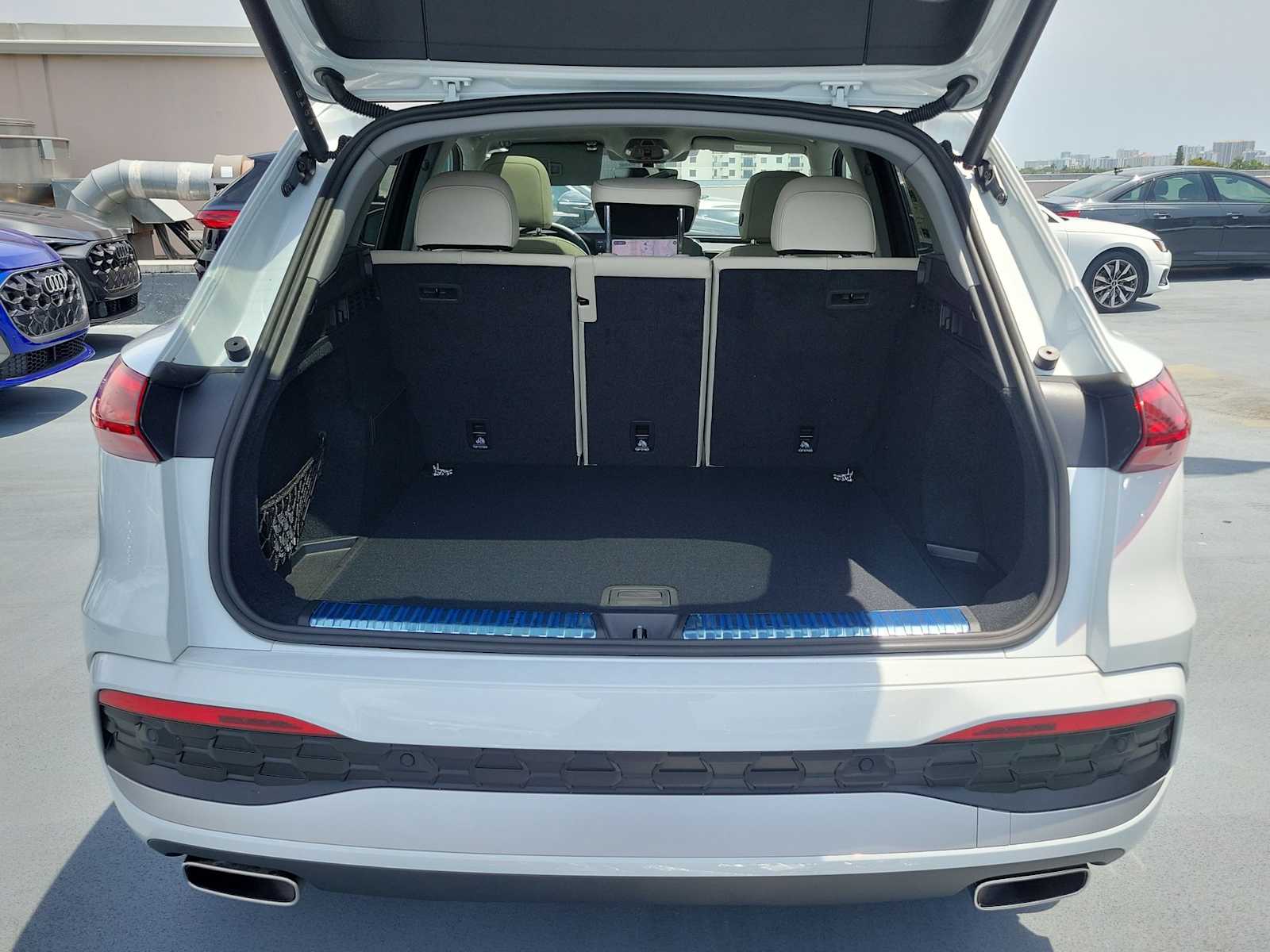 Thumbnail: 2026 Audi Q5 - 28