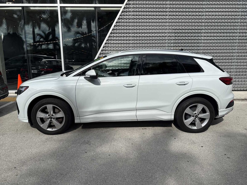 Used 2022 Audi Q4 e-tron Premium SUV