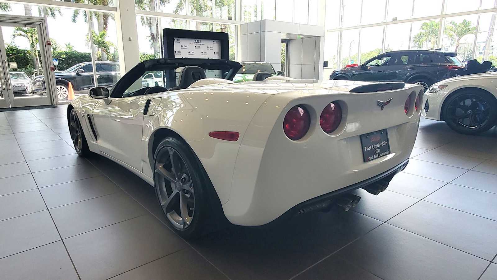Thumbnail: 2012 Chevrolet Corvette - 3
