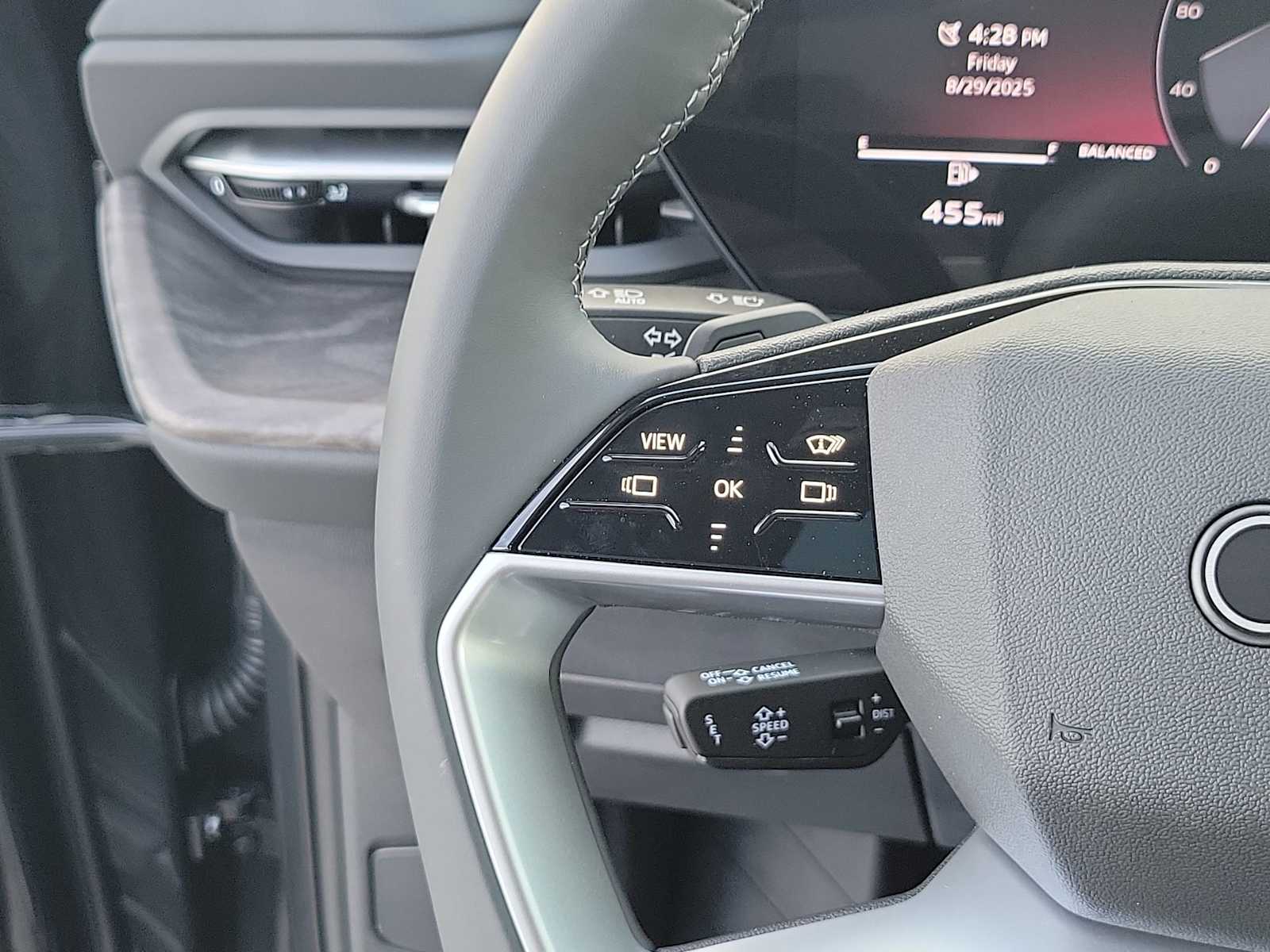 Thumbnail: 2025 Audi Q5 - 21