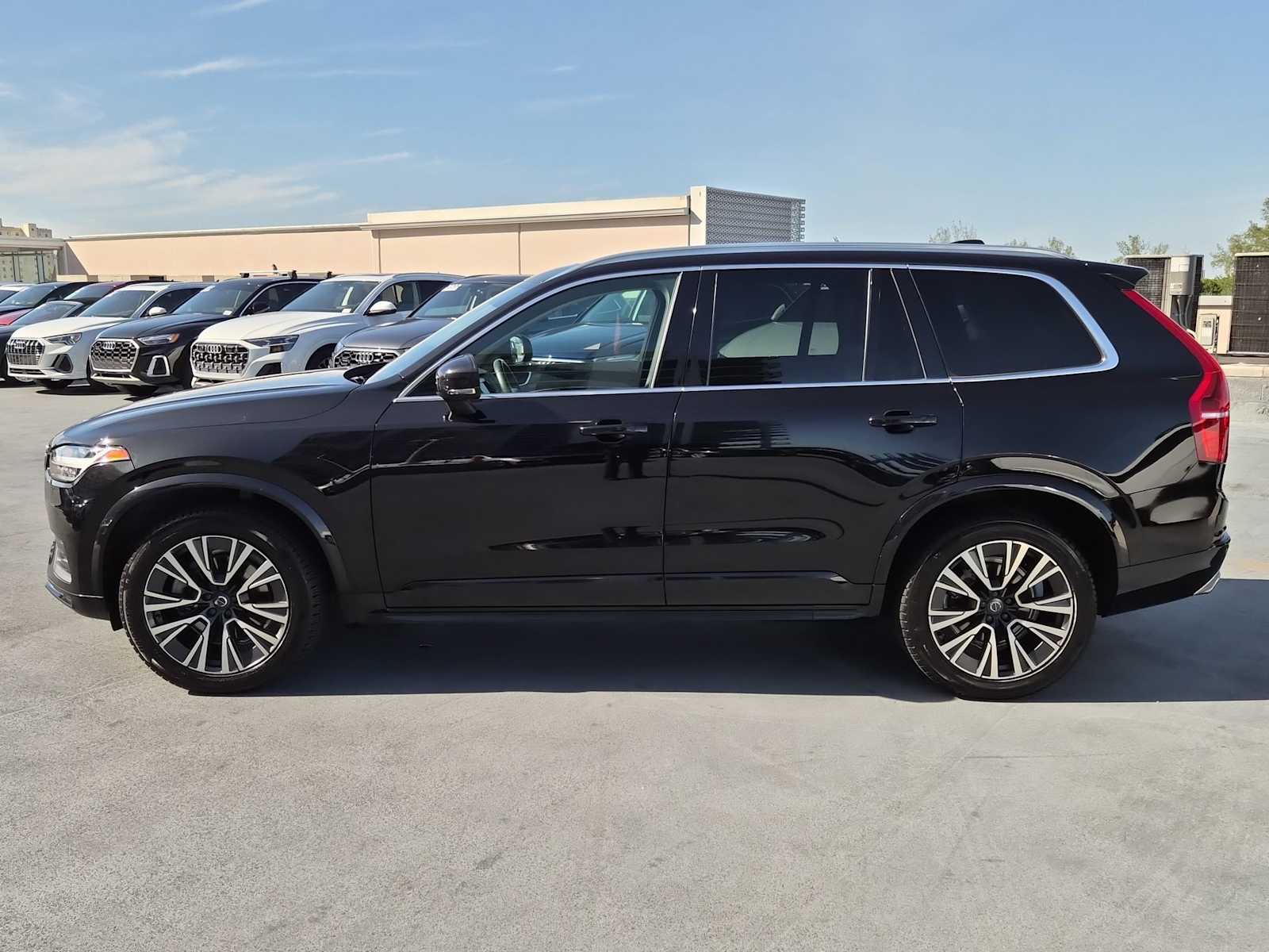 Thumbnail: 2021 Volvo XC90 - 3