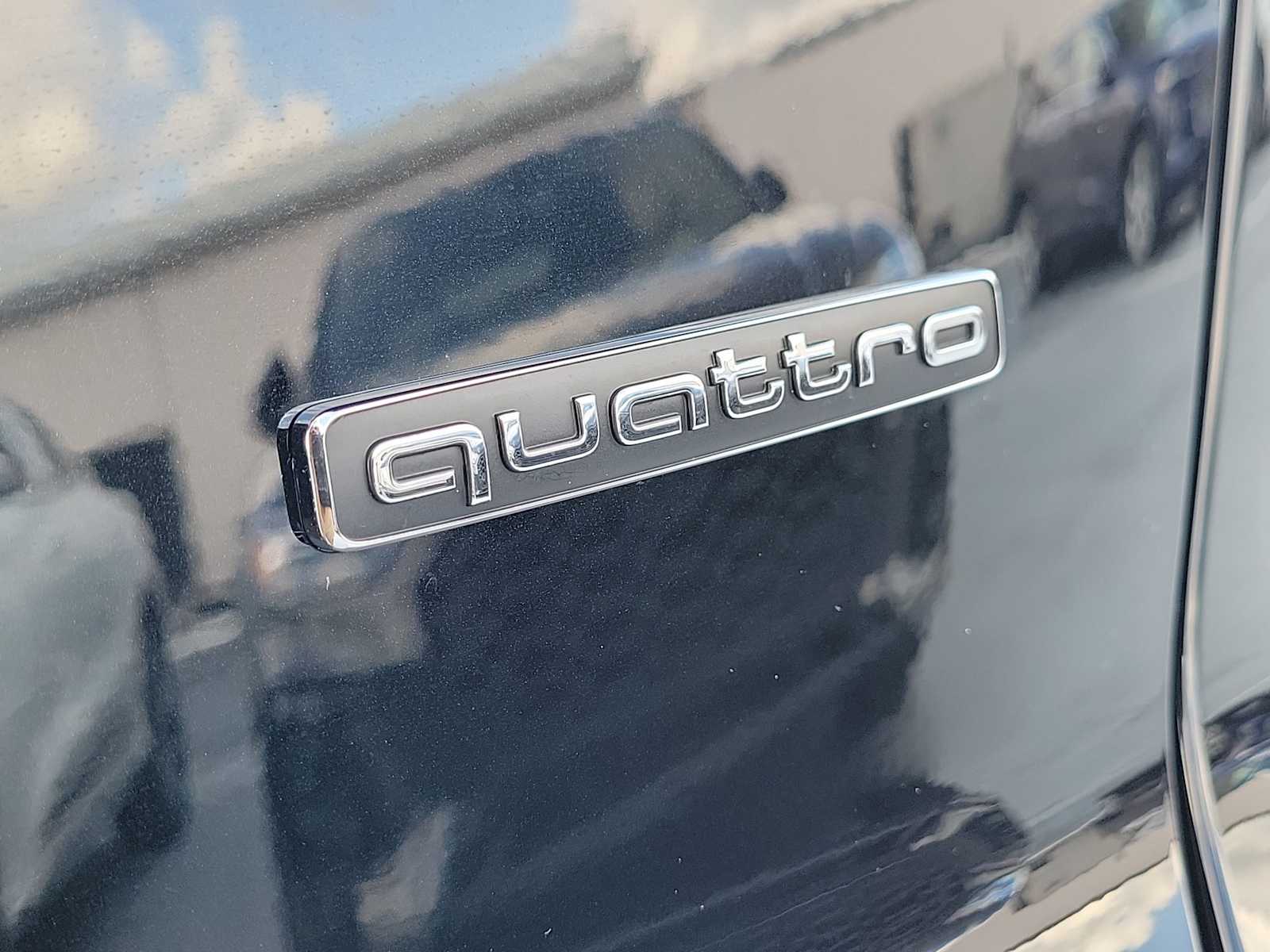 Thumbnail: 2026 Audi Q3 - 11