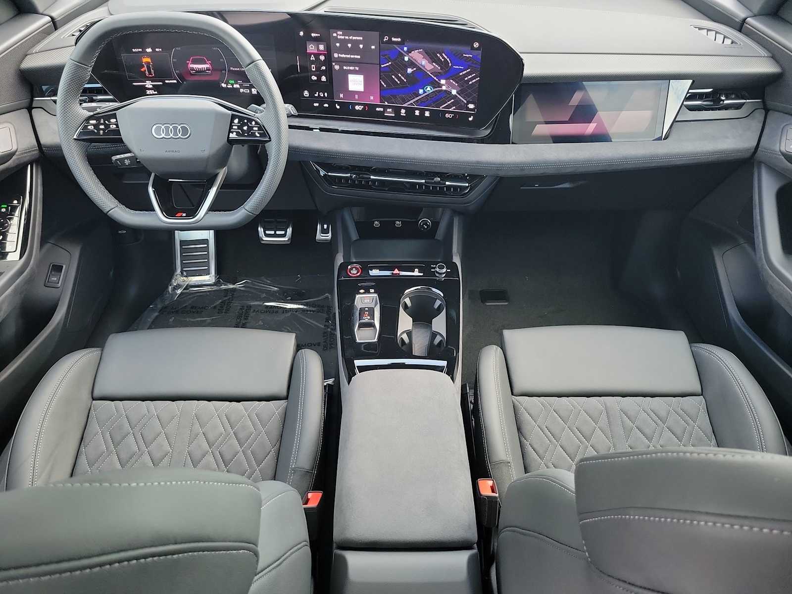 Thumbnail: 2025 Audi SQ6 e-tron - 13