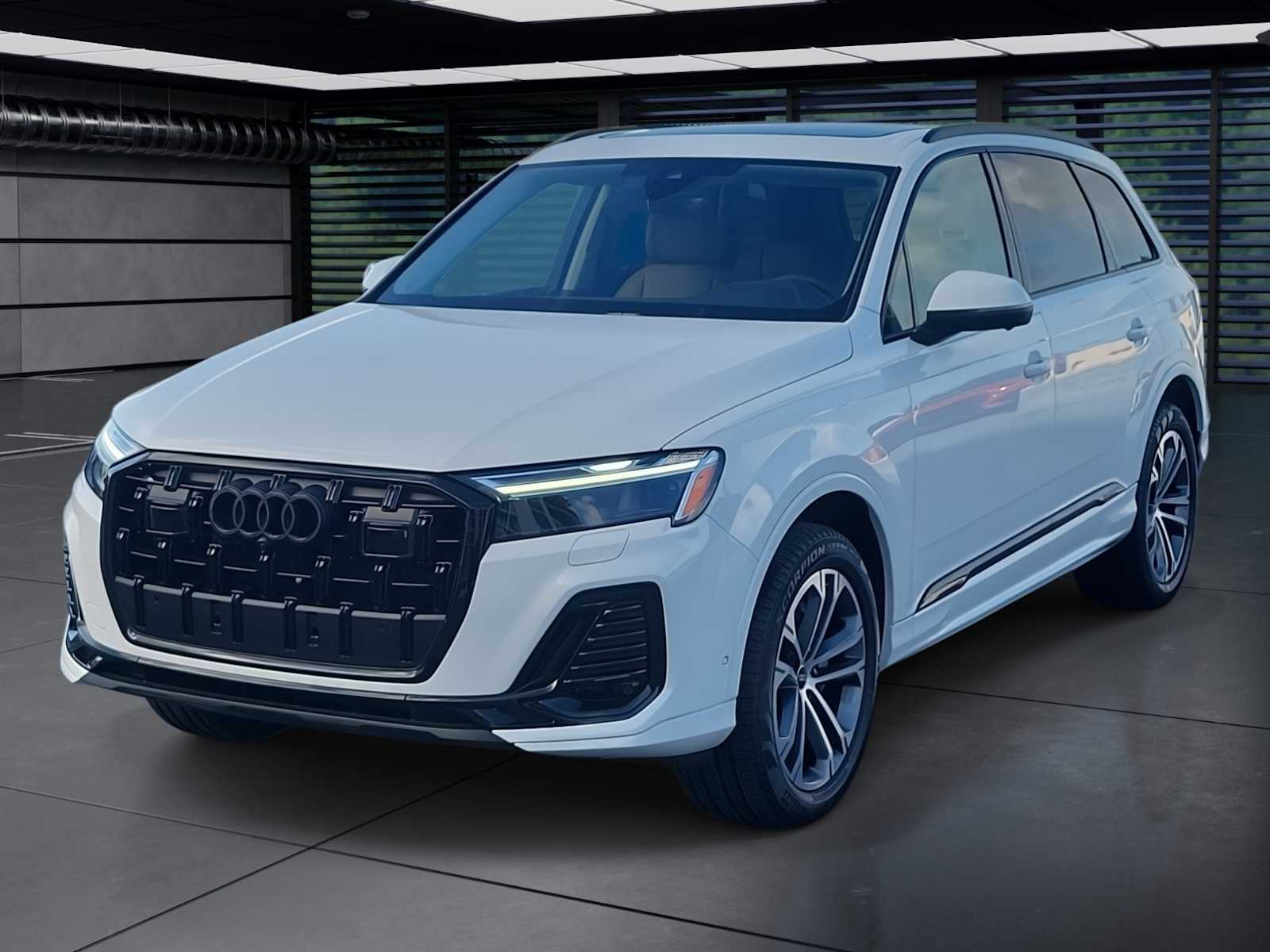 Thumbnail: 2026 Audi Q7 - 1