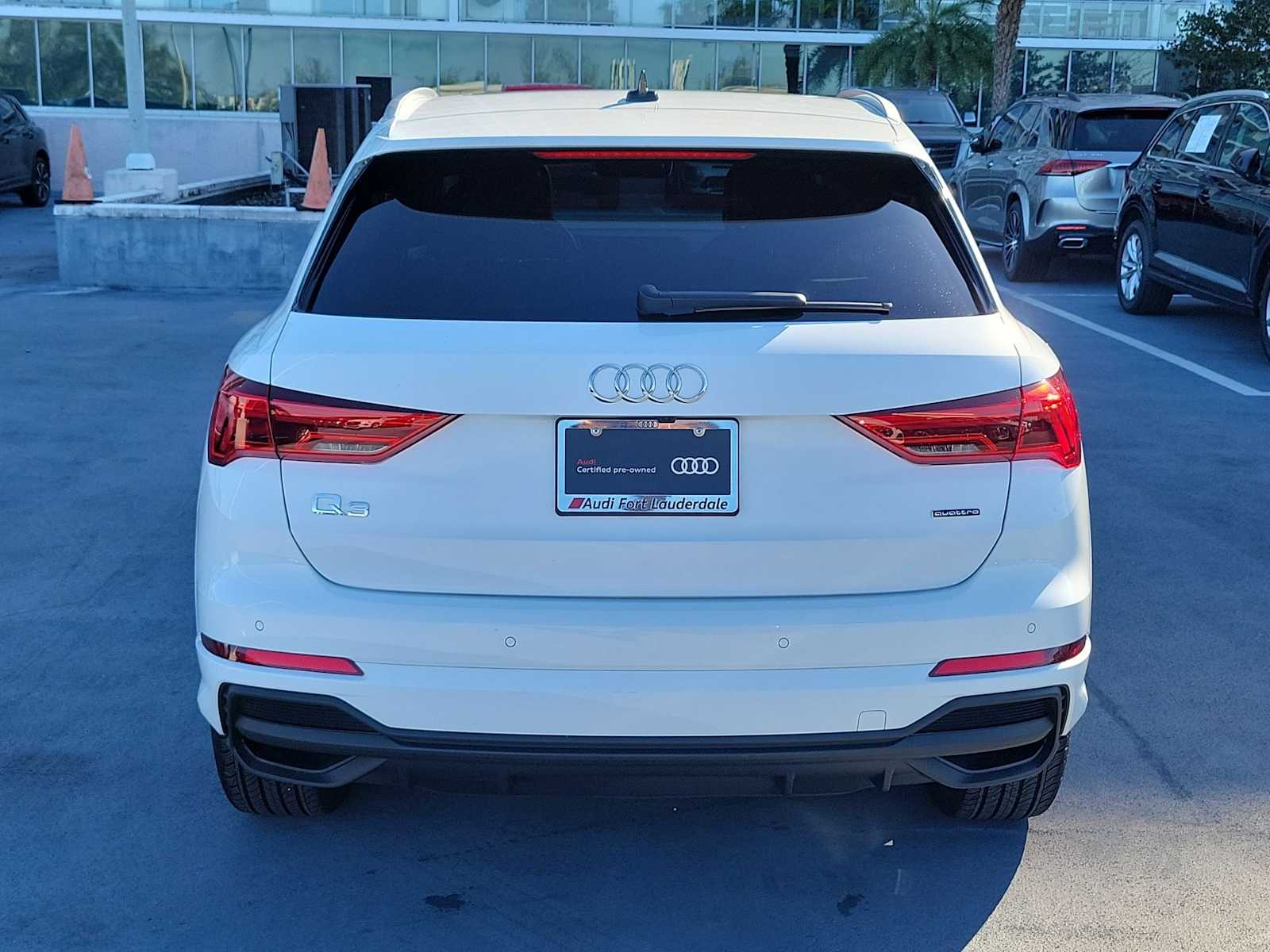 Thumbnail: 2025 Audi Q3 - 5