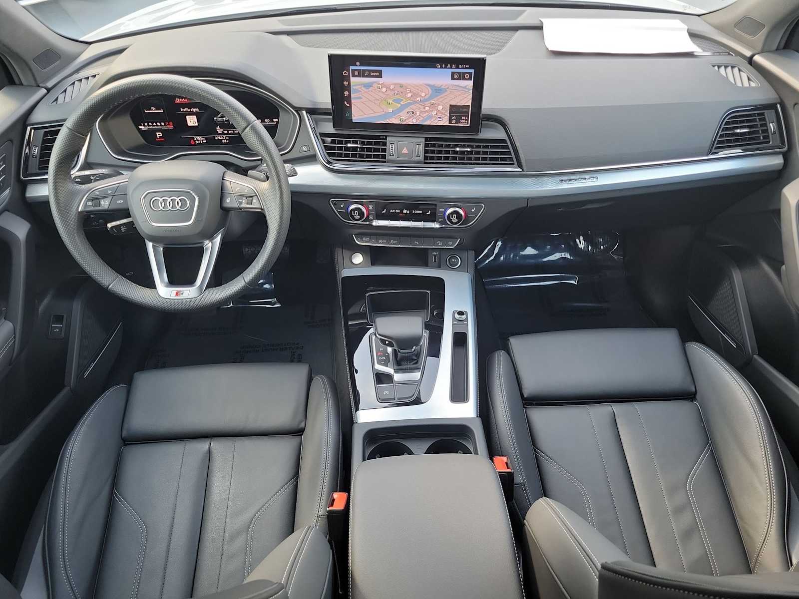 Thumbnail: 2025 Audi Q5 - 15