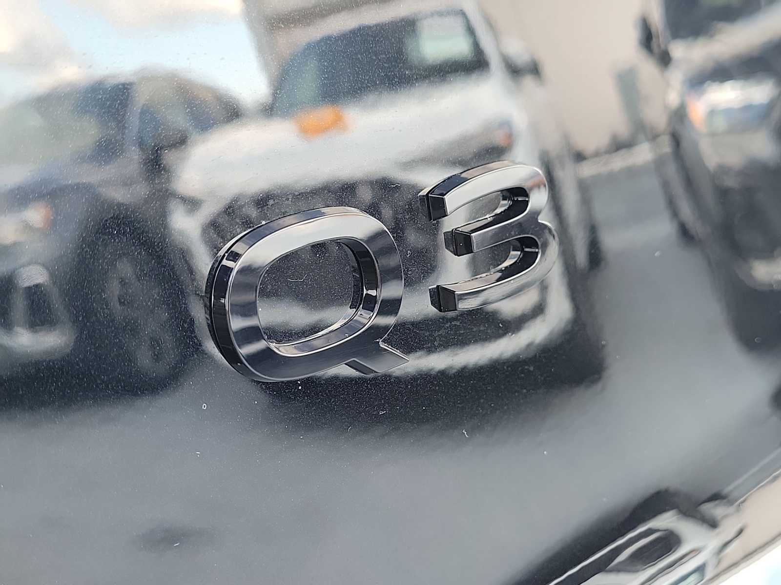Thumbnail: 2026 Audi Q3 - 10
