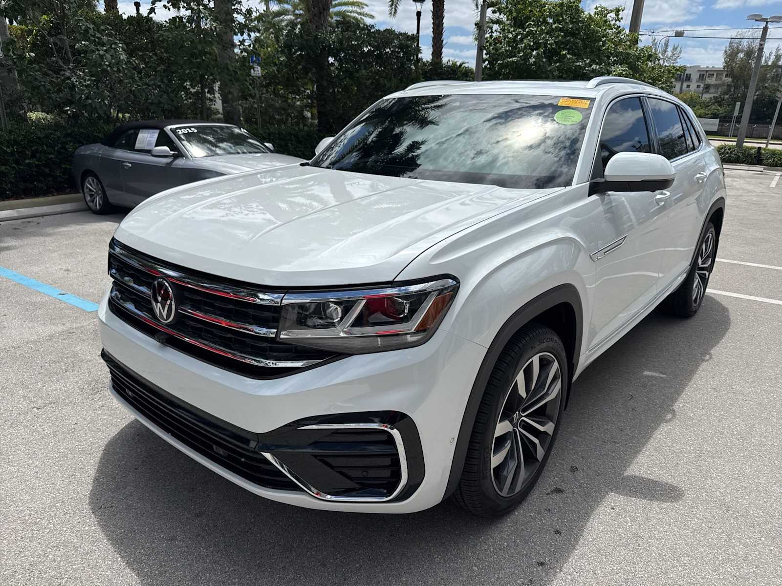 Thumbnail: 2023 Volkswagen Atlas - 1