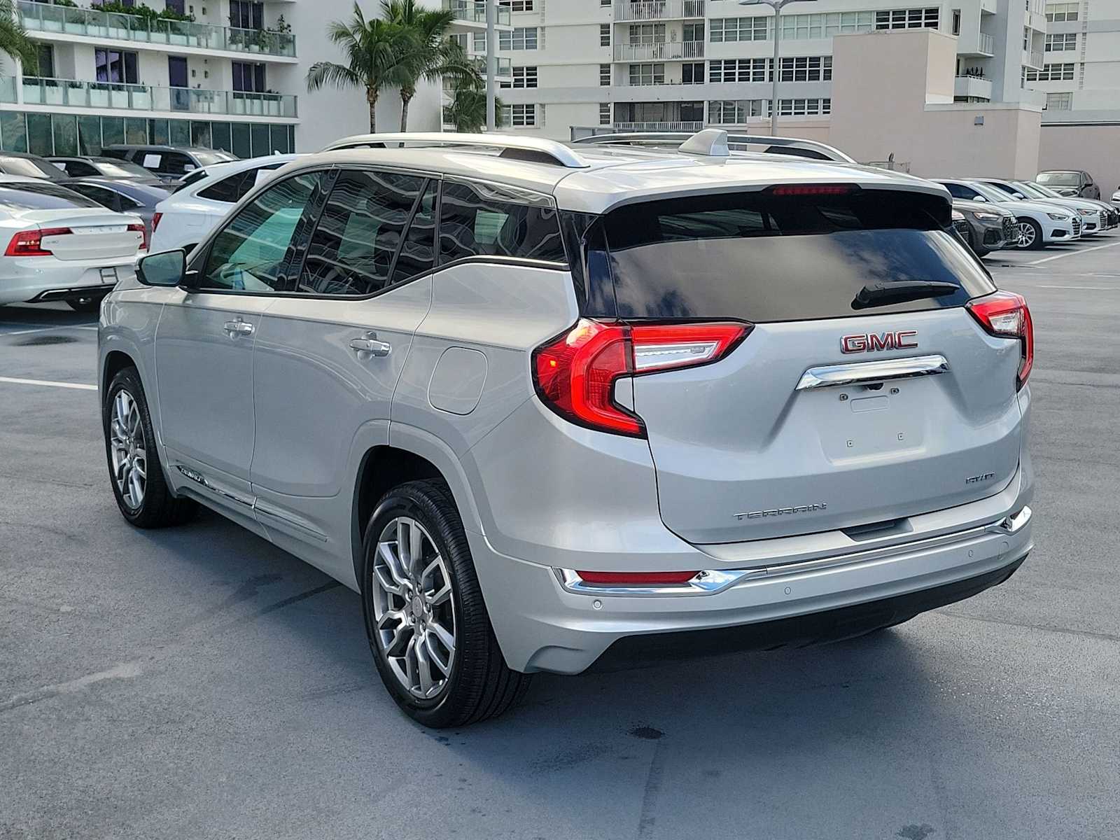 Thumbnail: 2022 GMC Terrain - 4