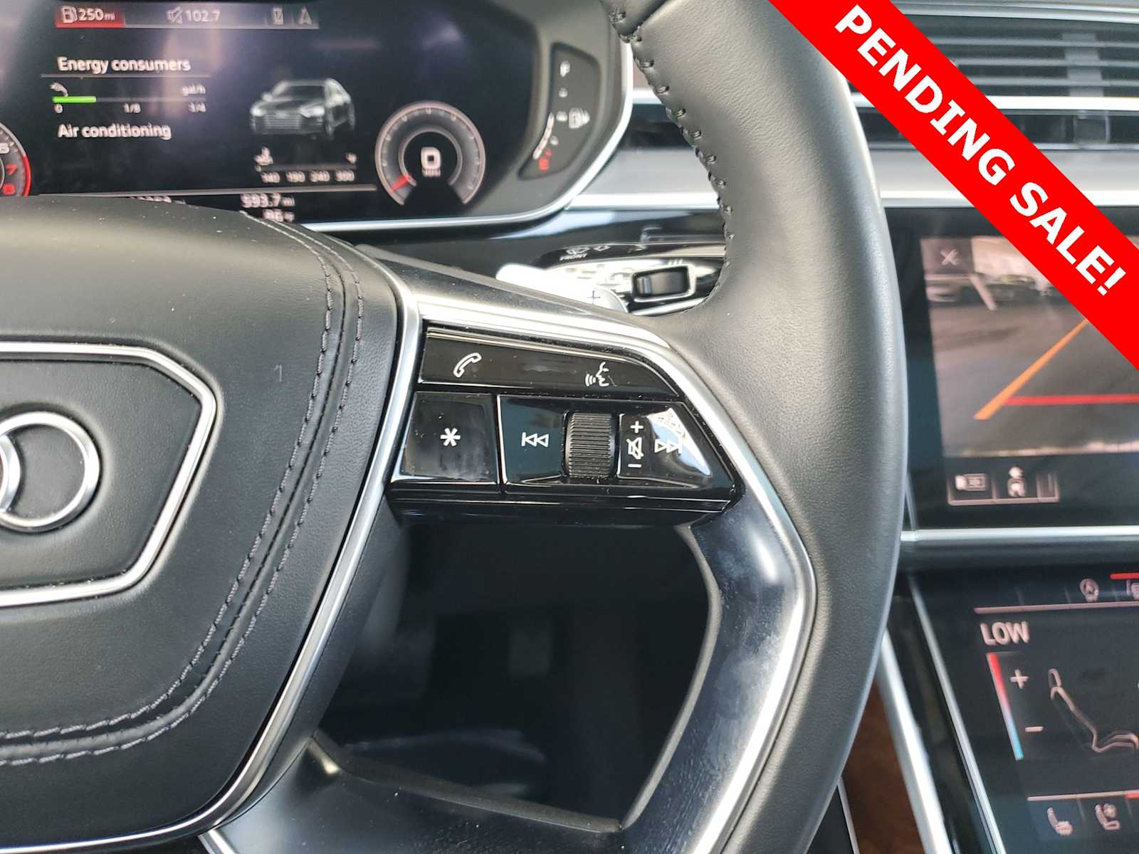 Thumbnail: 2019 Audi A8 - 18