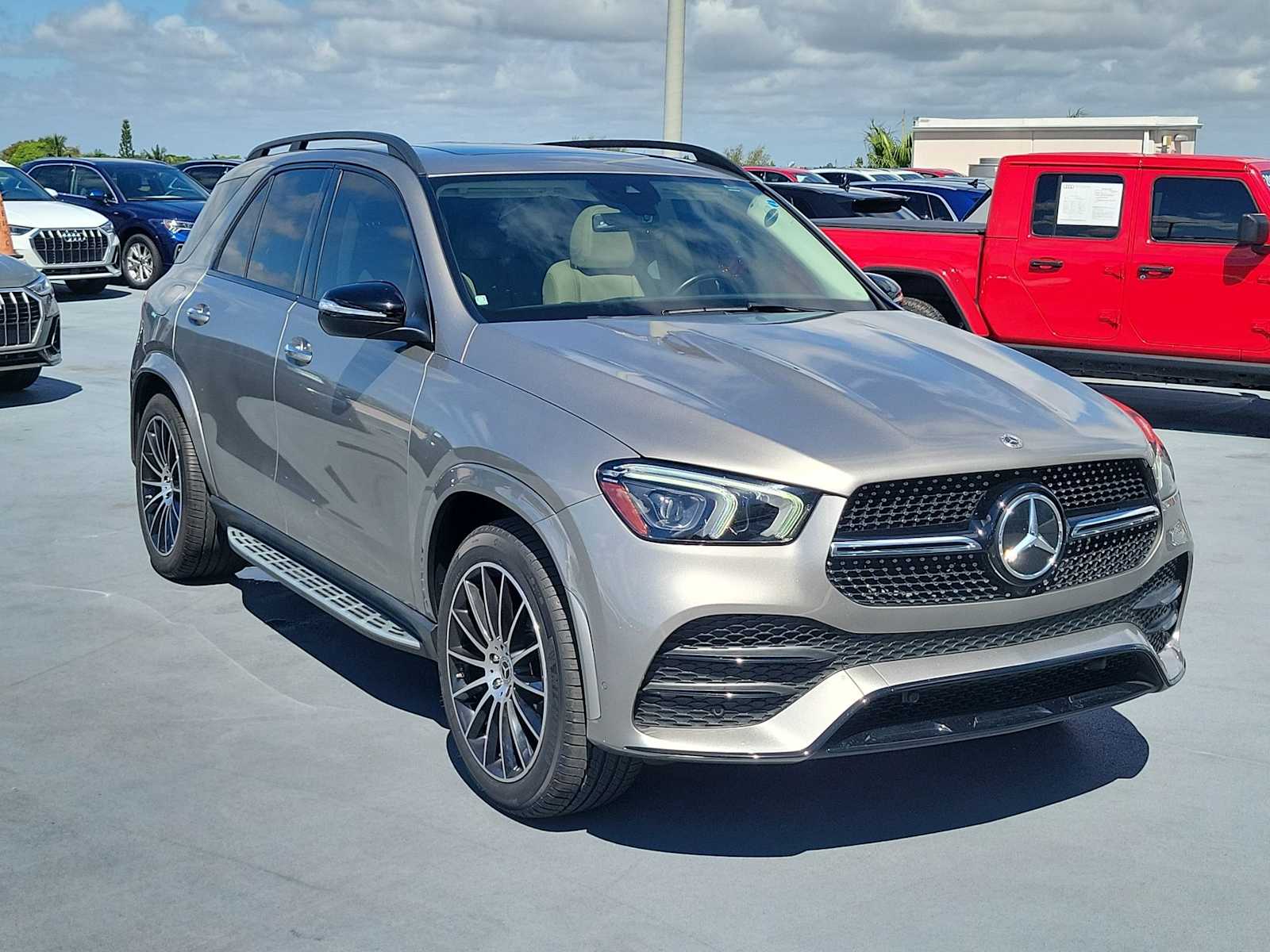 Thumbnail: 2022 Mercedes-Benz GLE - 7