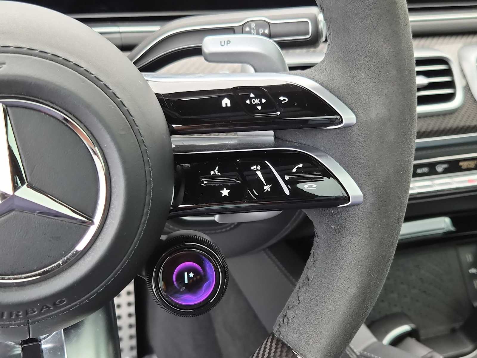 Thumbnail: 2024 Mercedes-Benz GL-Class - 22