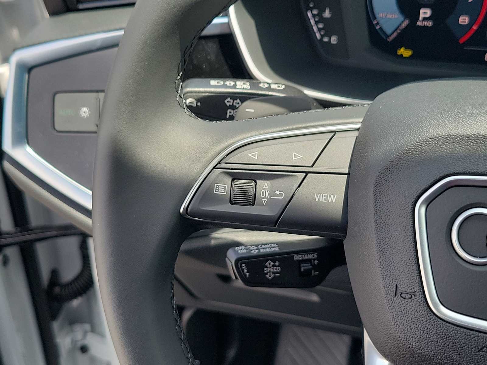 Thumbnail: 2025 Audi Q3 - 21