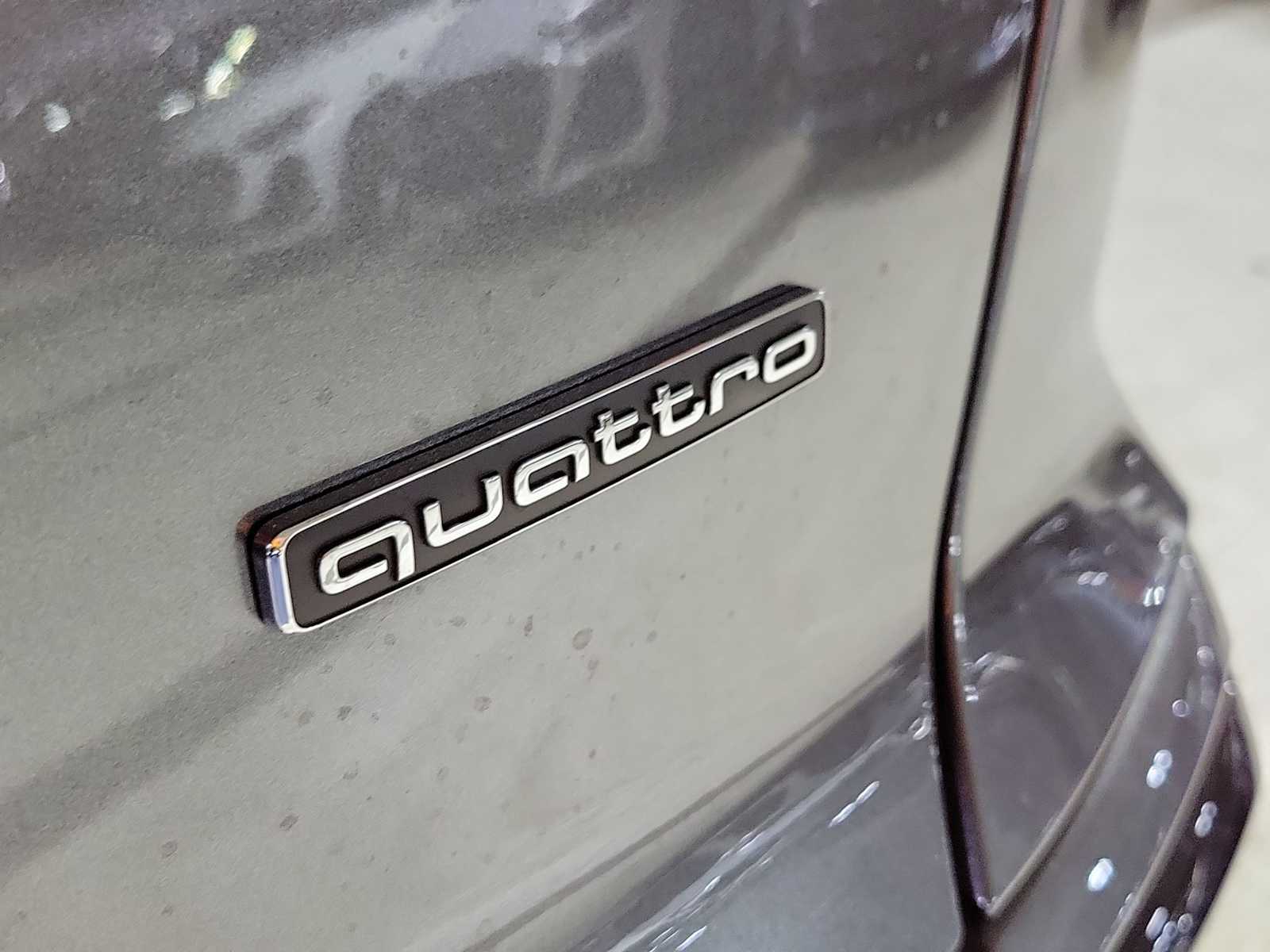 Thumbnail: 2026 Audi Q3 - 12