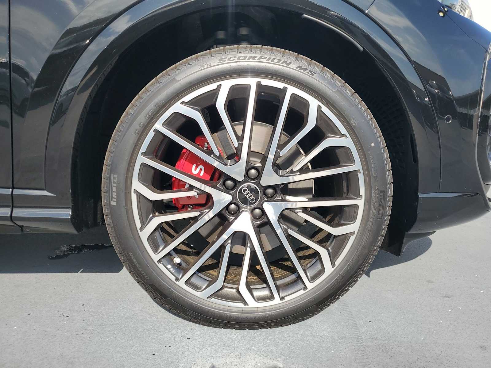2025 Audi SQ5 Premium Plus 10