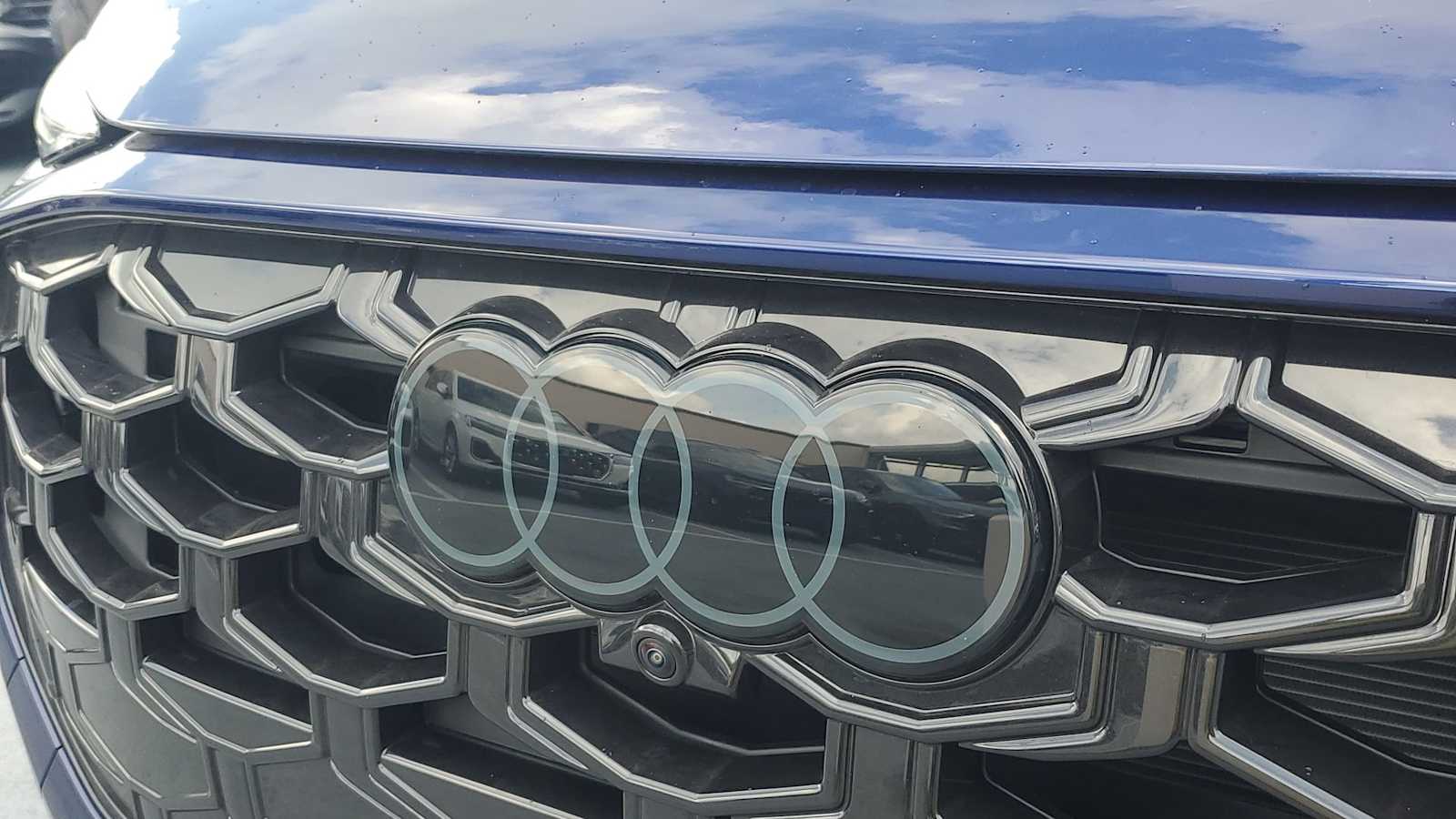 Thumbnail: 2026 Audi Q3 - 17
