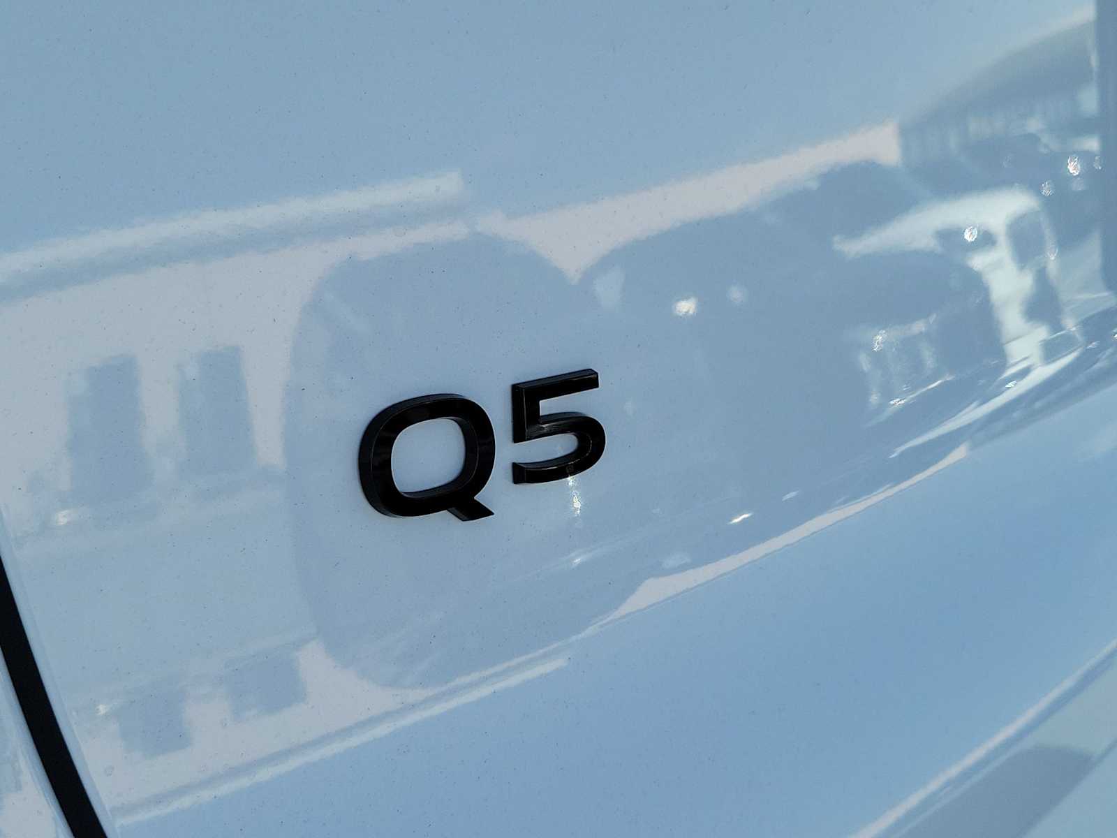 Thumbnail: 2026 Audi Q5 - 11