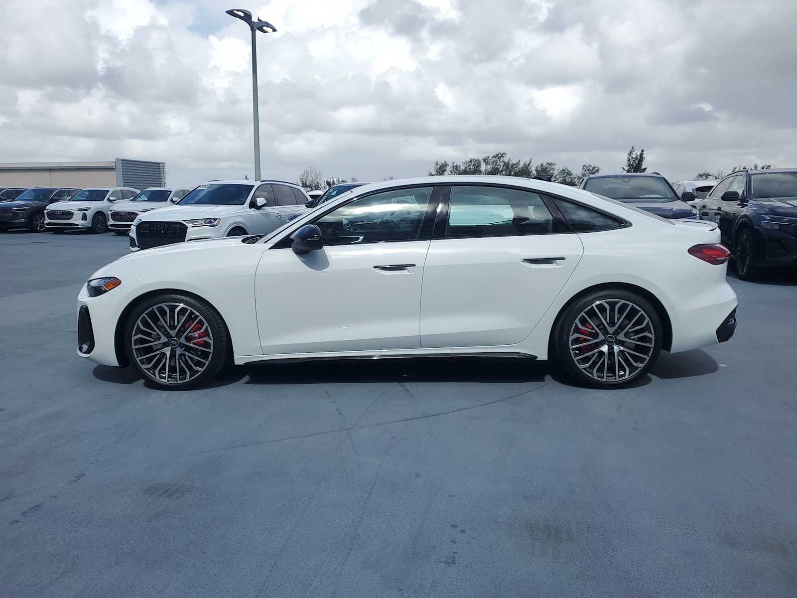 Thumbnail: 2025 Audi S5 - 3