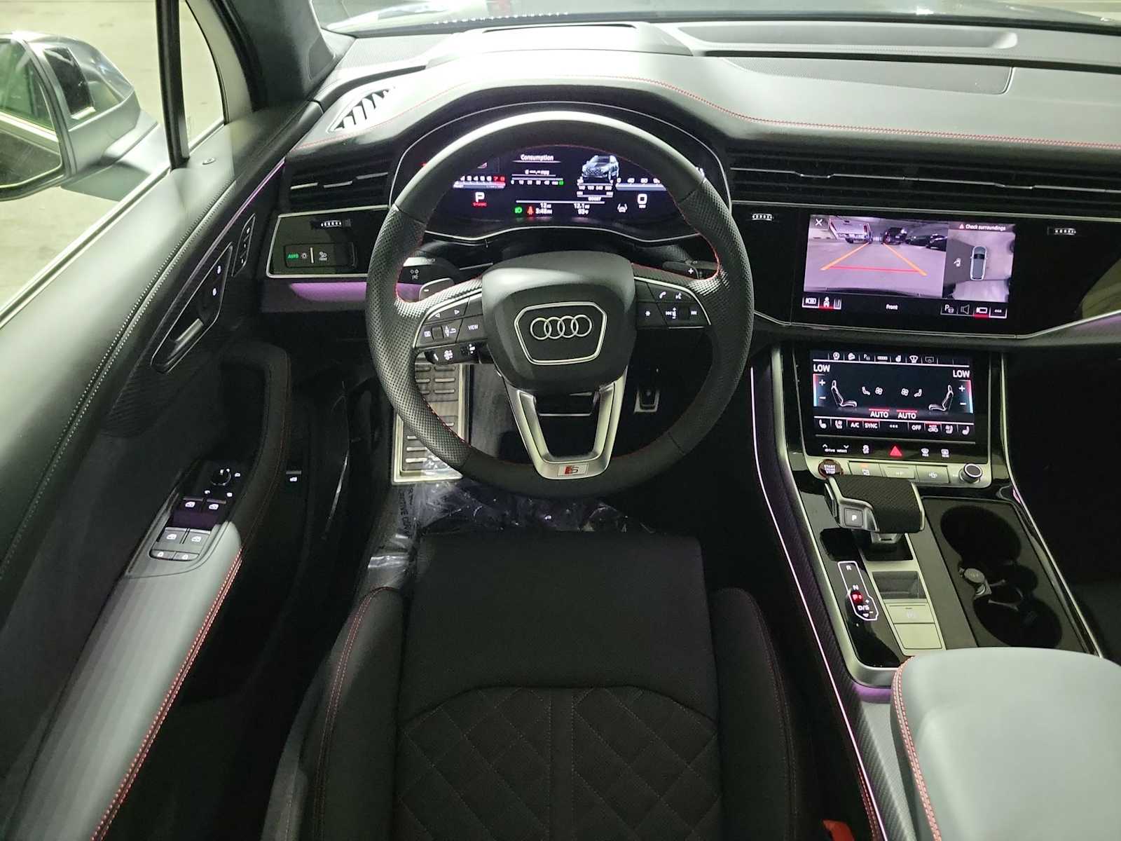 Thumbnail: 2026 Audi SQ7 - 12
