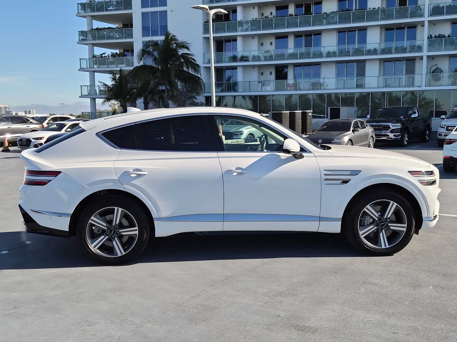 Thumbnail: 2025 Genesis GV80 - 7