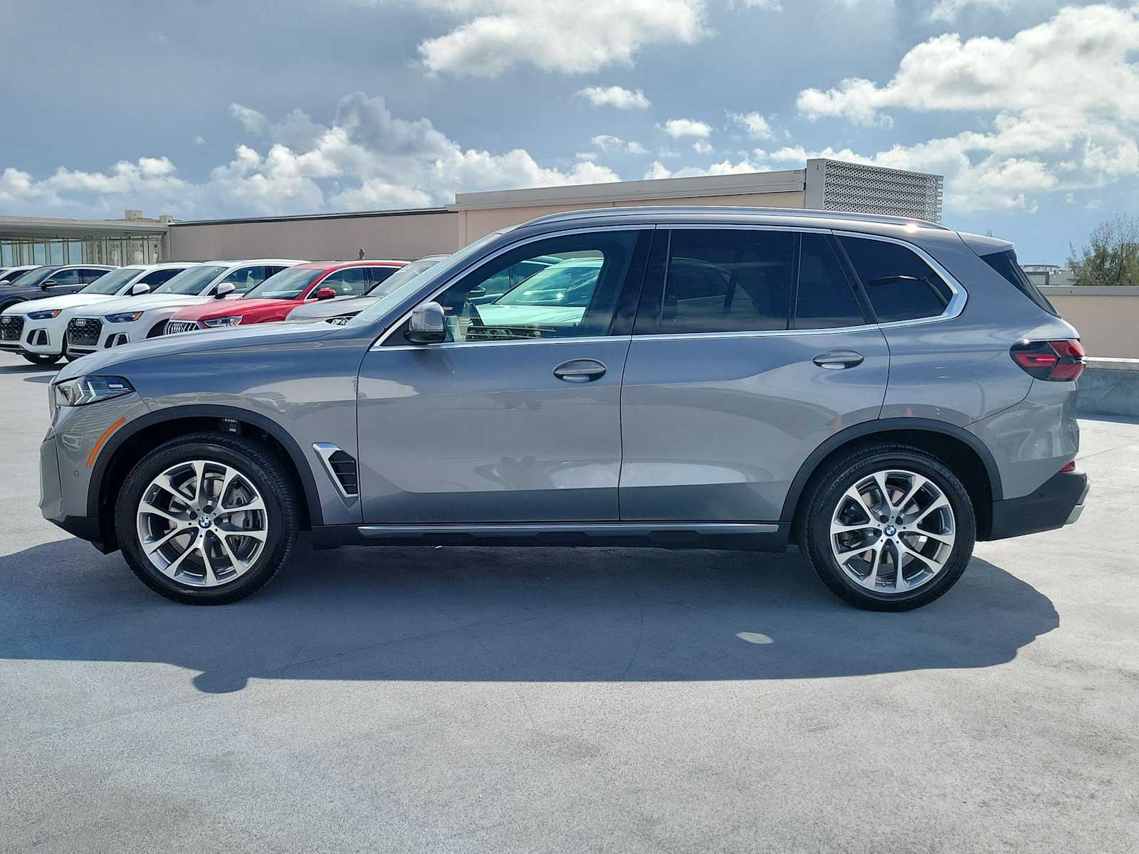 Thumbnail: 2024 BMW X5 - 3