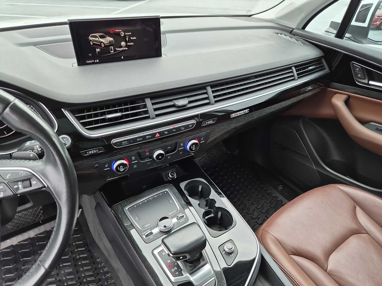 Thumbnail: 2019 Audi Q7 - 23