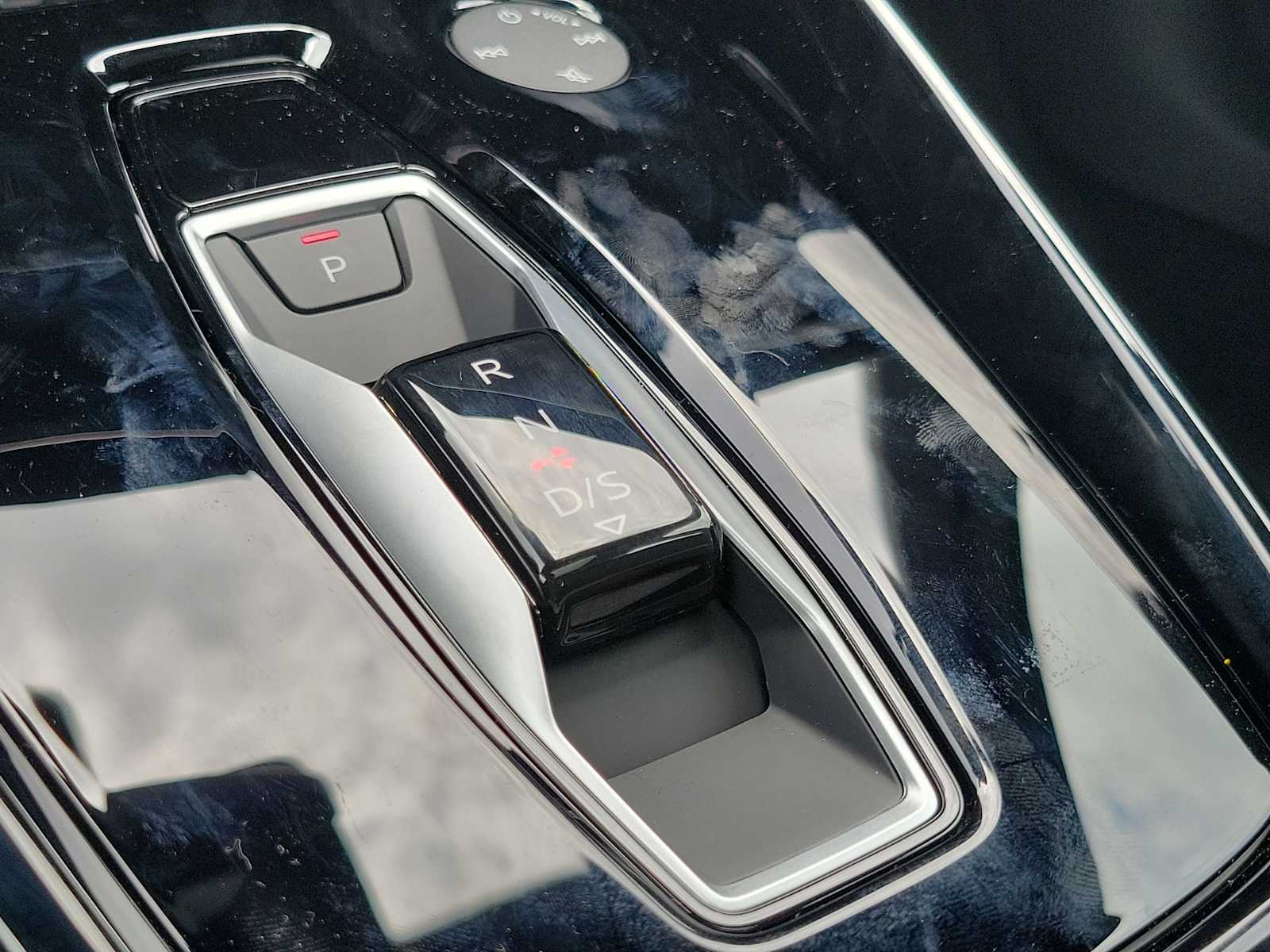 Thumbnail: 2026 Audi RS 3 - 30