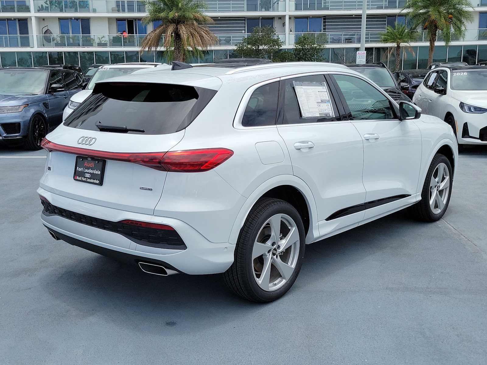 Thumbnail: 2026 Audi Q5 - 6