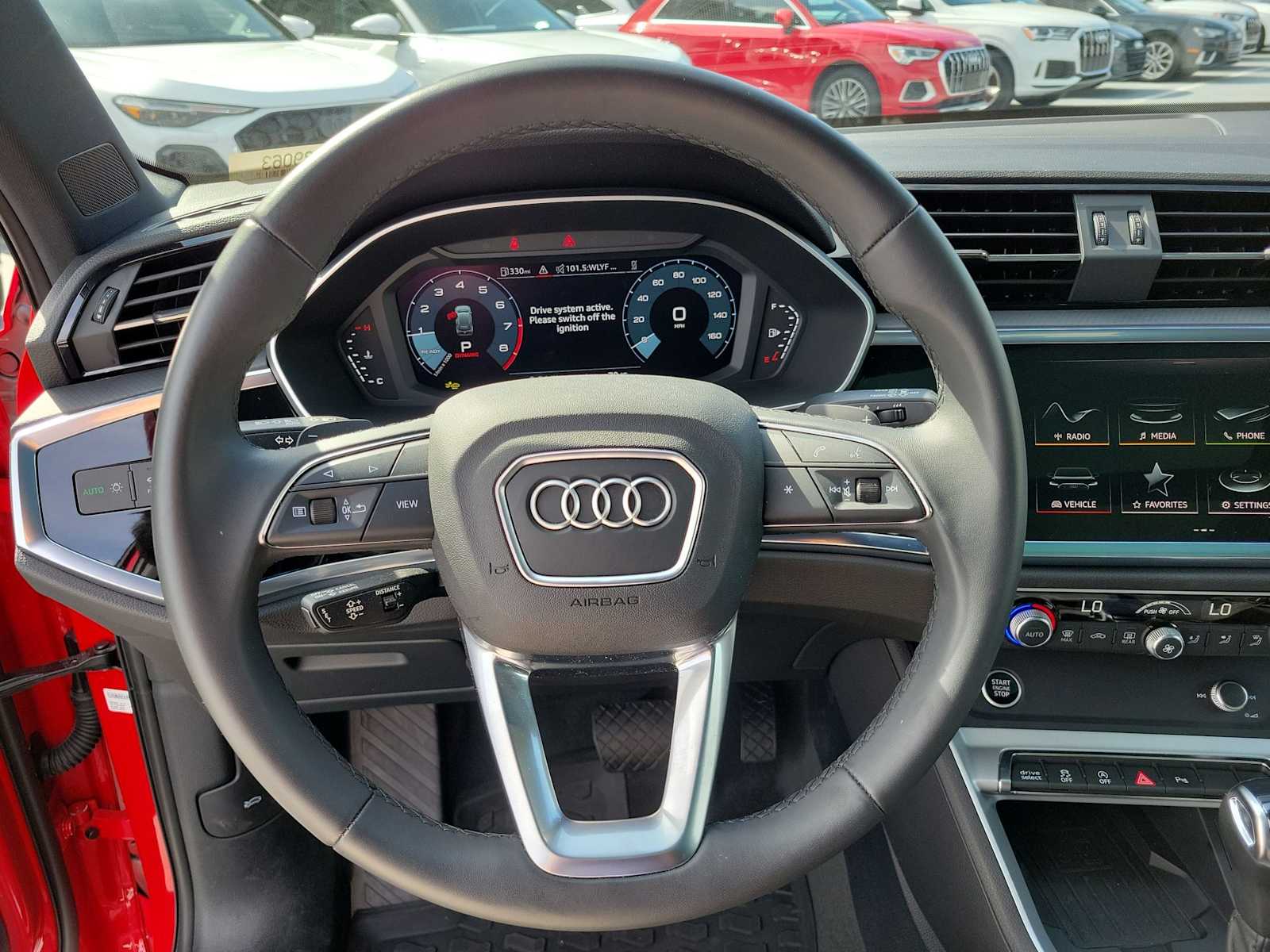 Thumbnail: 2025 Audi Q3 - 21