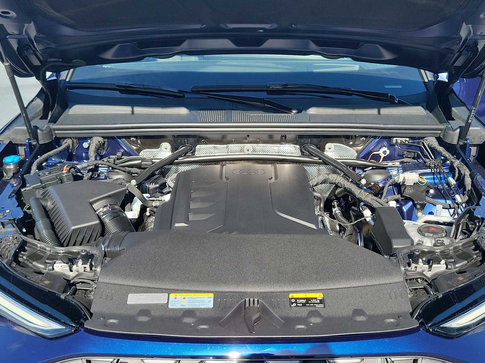 Thumbnail: 2025 Audi Q5 - 13