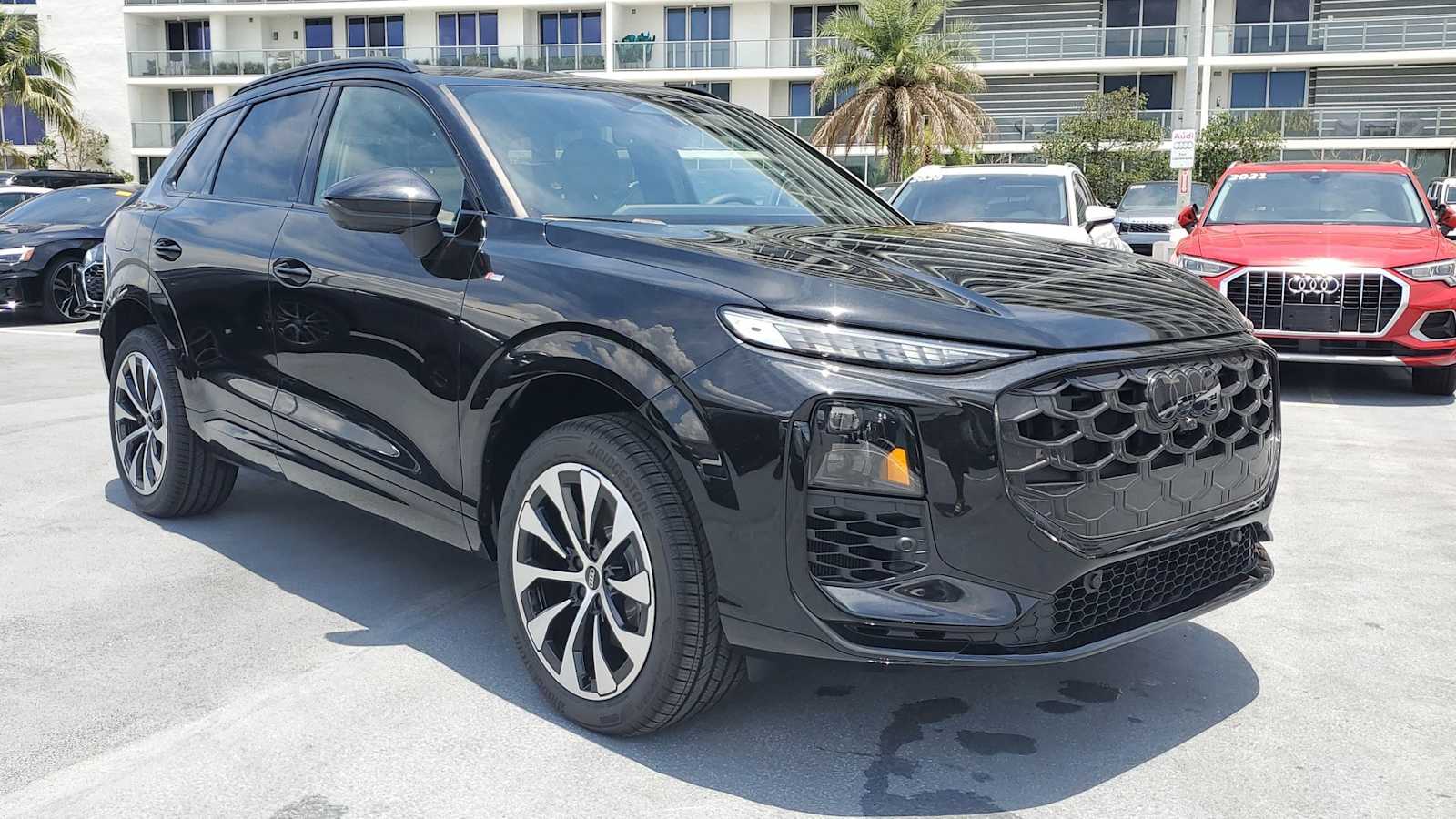 Thumbnail: 2026 Audi Q3 - 8