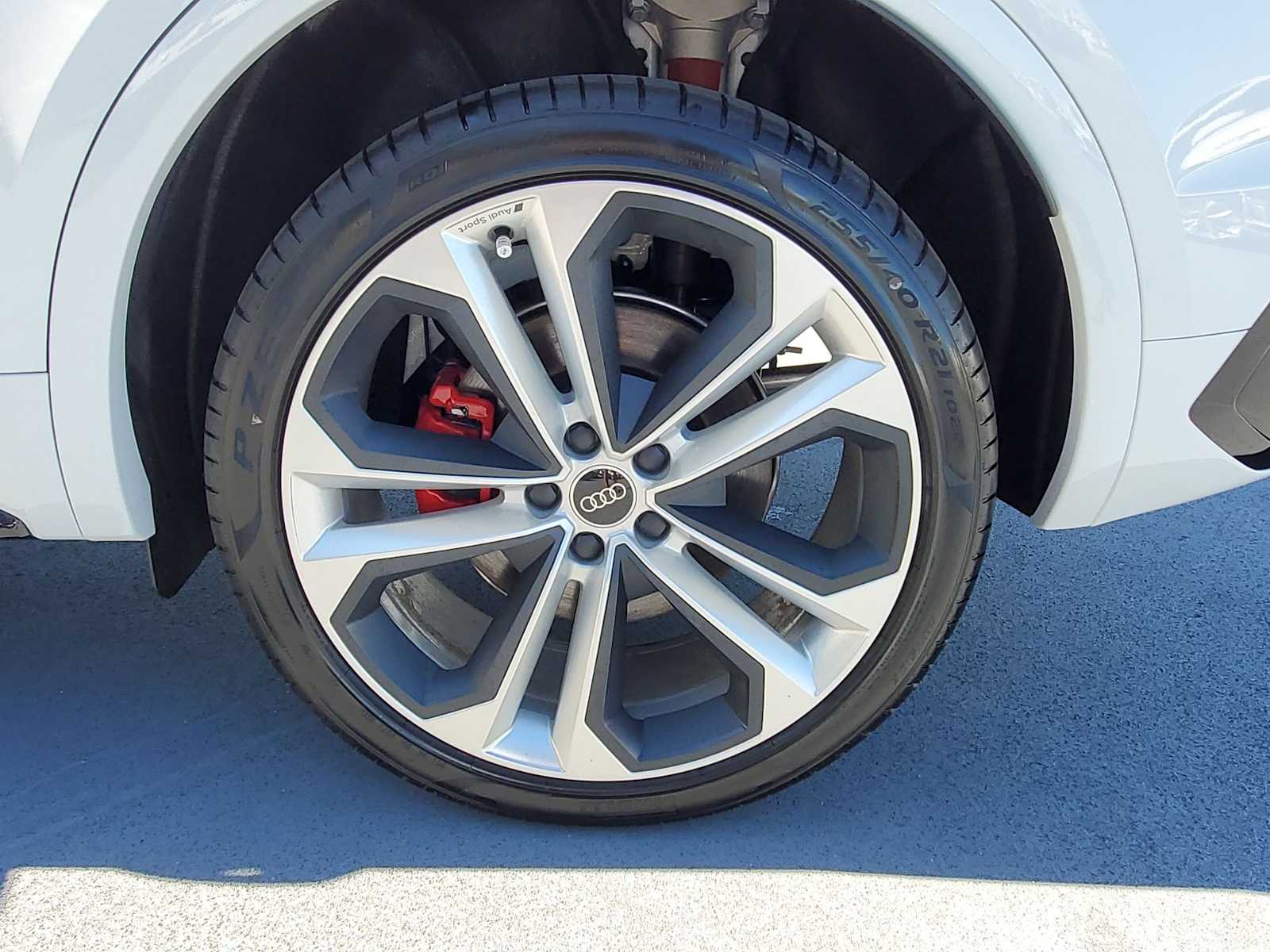 Thumbnail: 2024 Audi Q5 - 12
