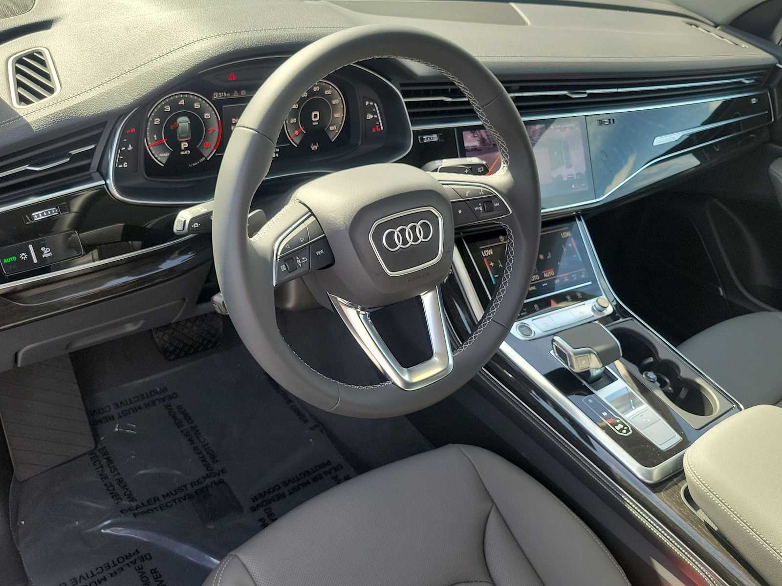 Thumbnail: 2026 Audi Q8 - 2
