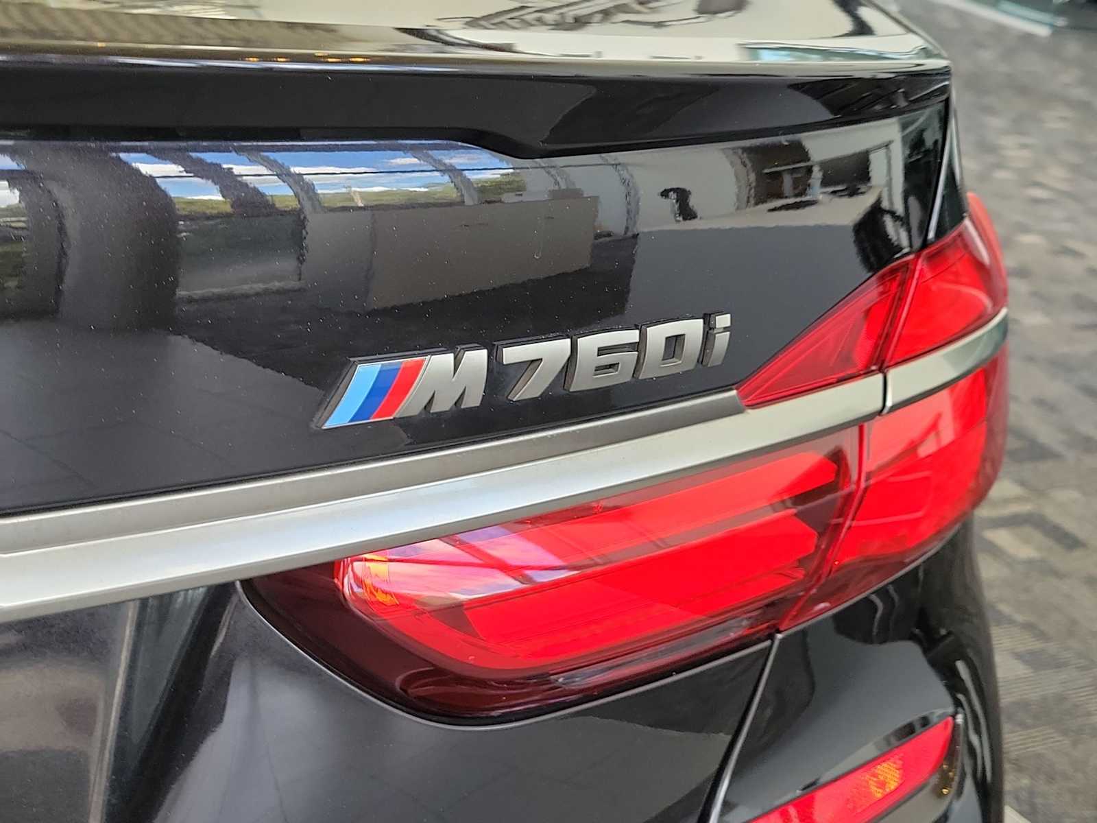 Thumbnail: 2018 BMW 7 Series - 7