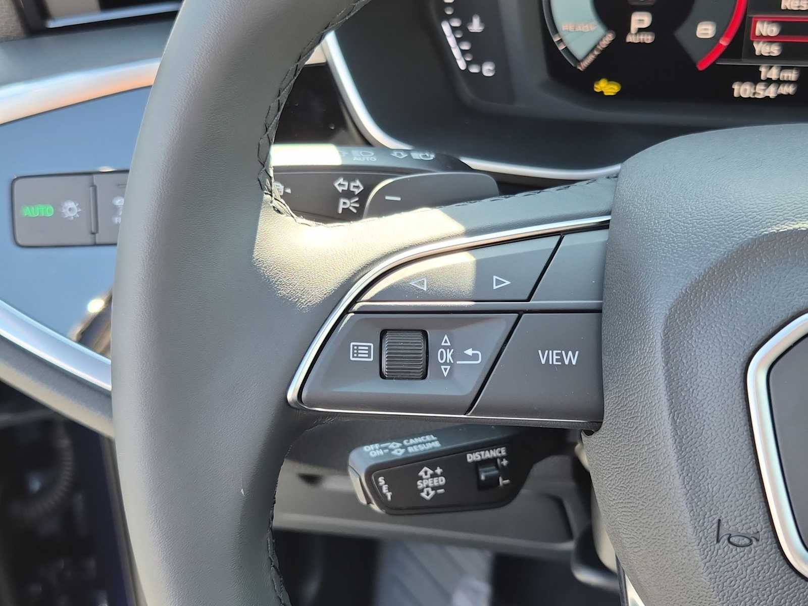 Thumbnail: 2025 Audi Q3 - 21