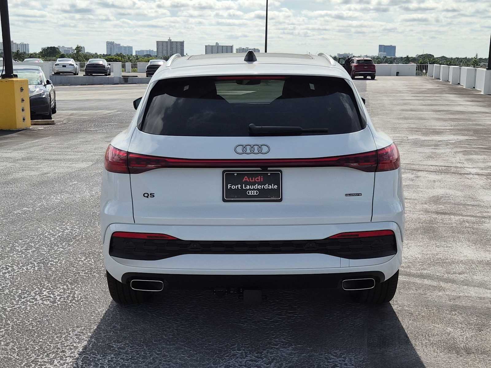 Thumbnail: 2025 Audi Q5 - 5